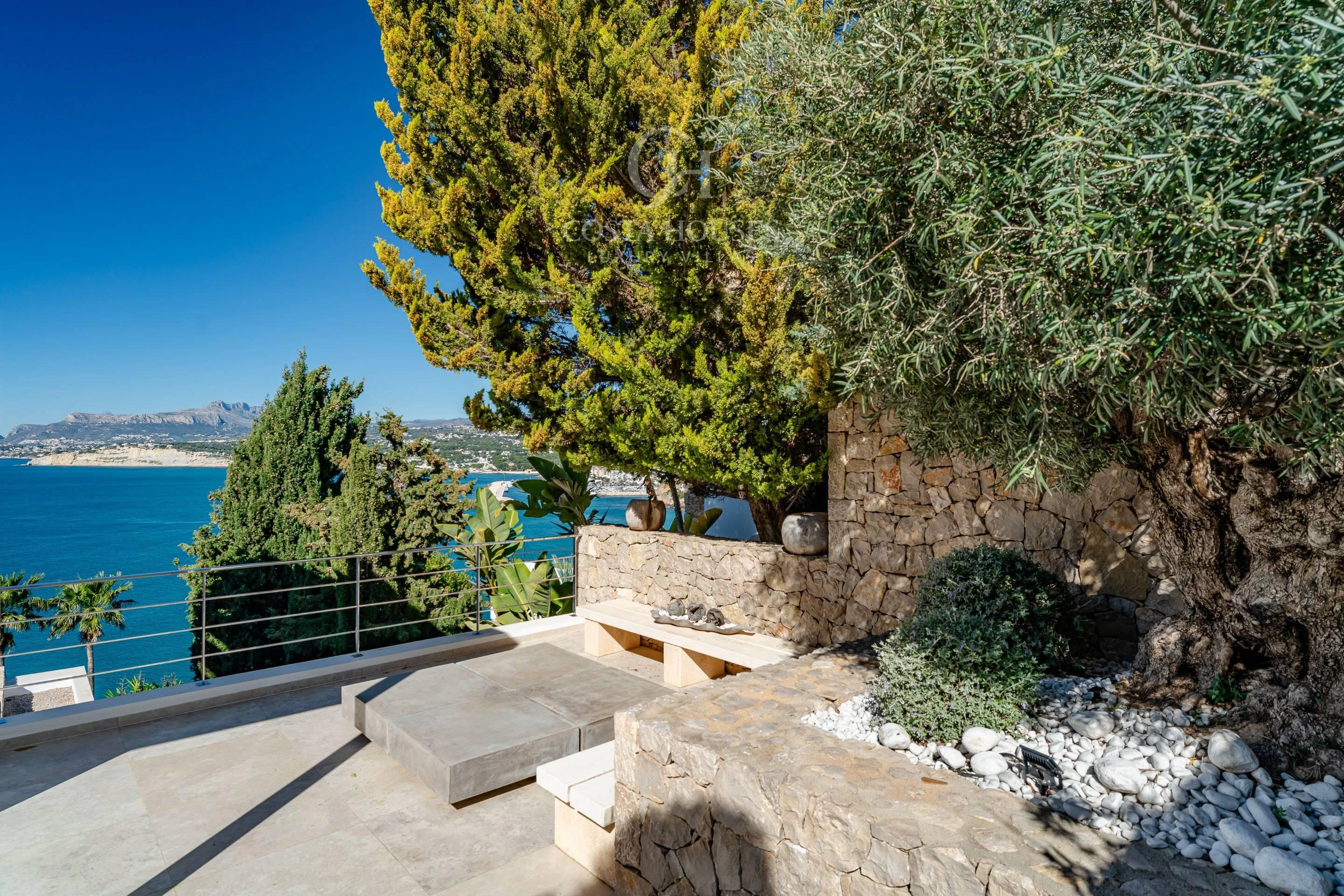 2872VL_AMARE - VILLA AMARE · MEDITERRANEAN HORIZON IN EL PORTET, MORAIRA