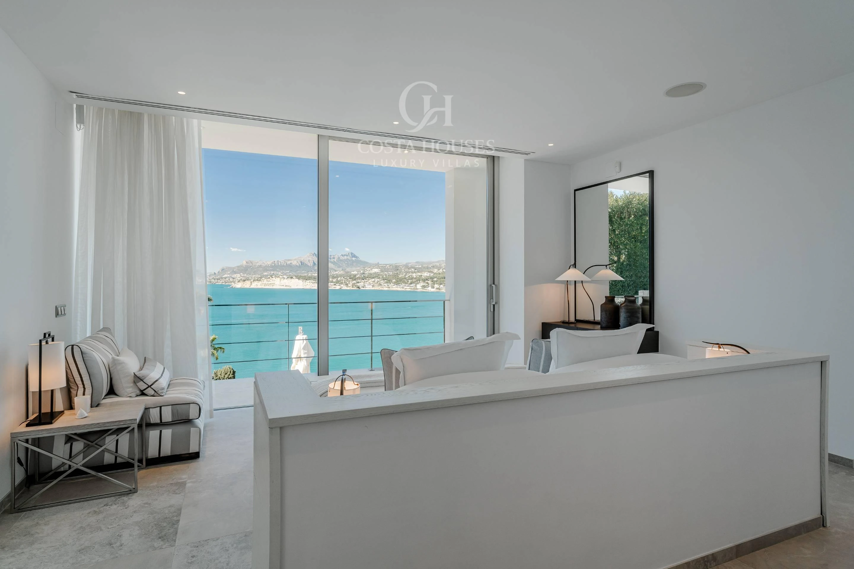 2872VL_AMARE - VILLA AMARE · MEDITERRANEAN HORIZON IN EL PORTET, MORAIRA