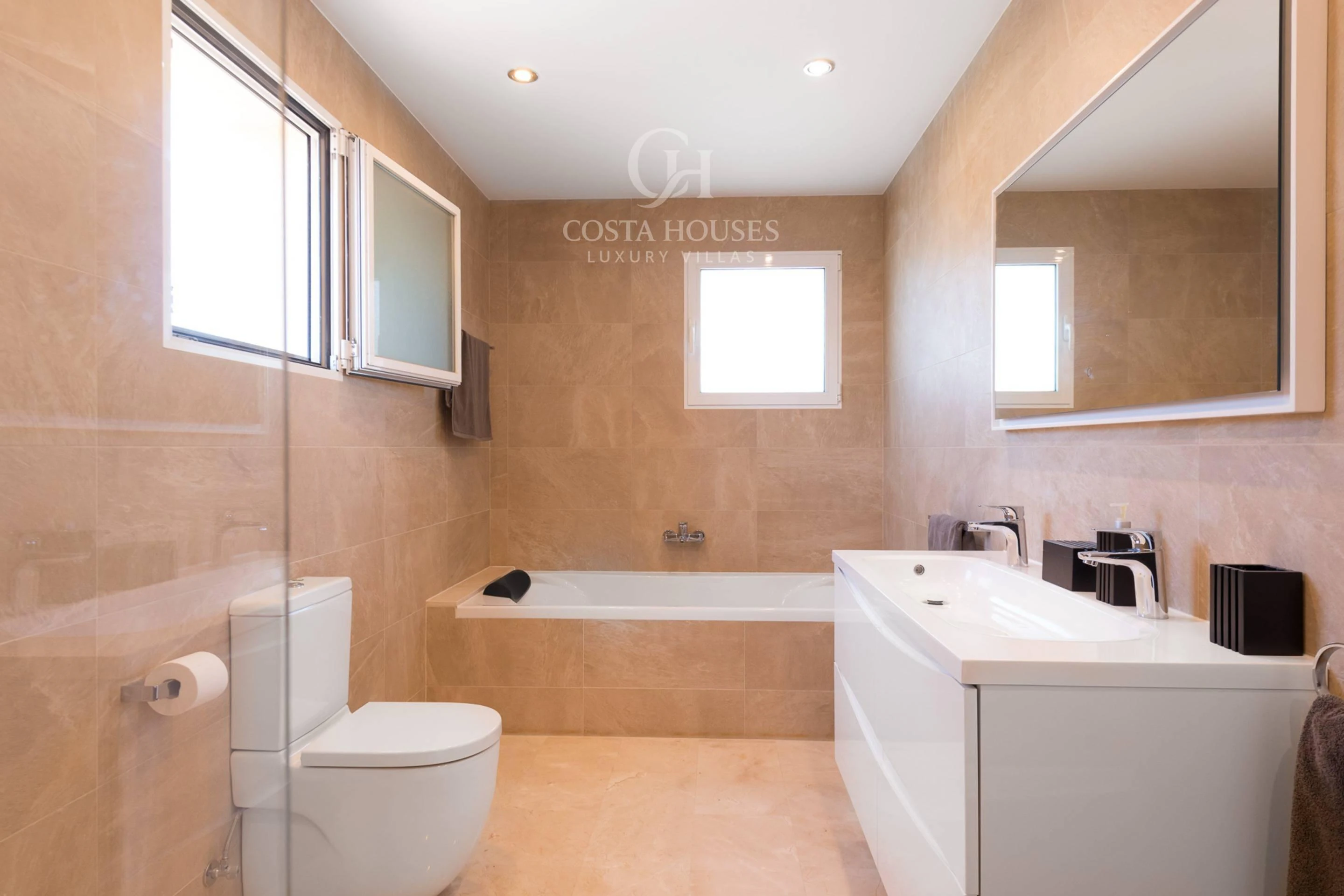 2758V_KASI - VILLA KASI · MEDITERRANEANE RESIDENZ ZUM VERKAUF ZWISCHEN GOLF UND MEER IN JÁVEA ALICANTE