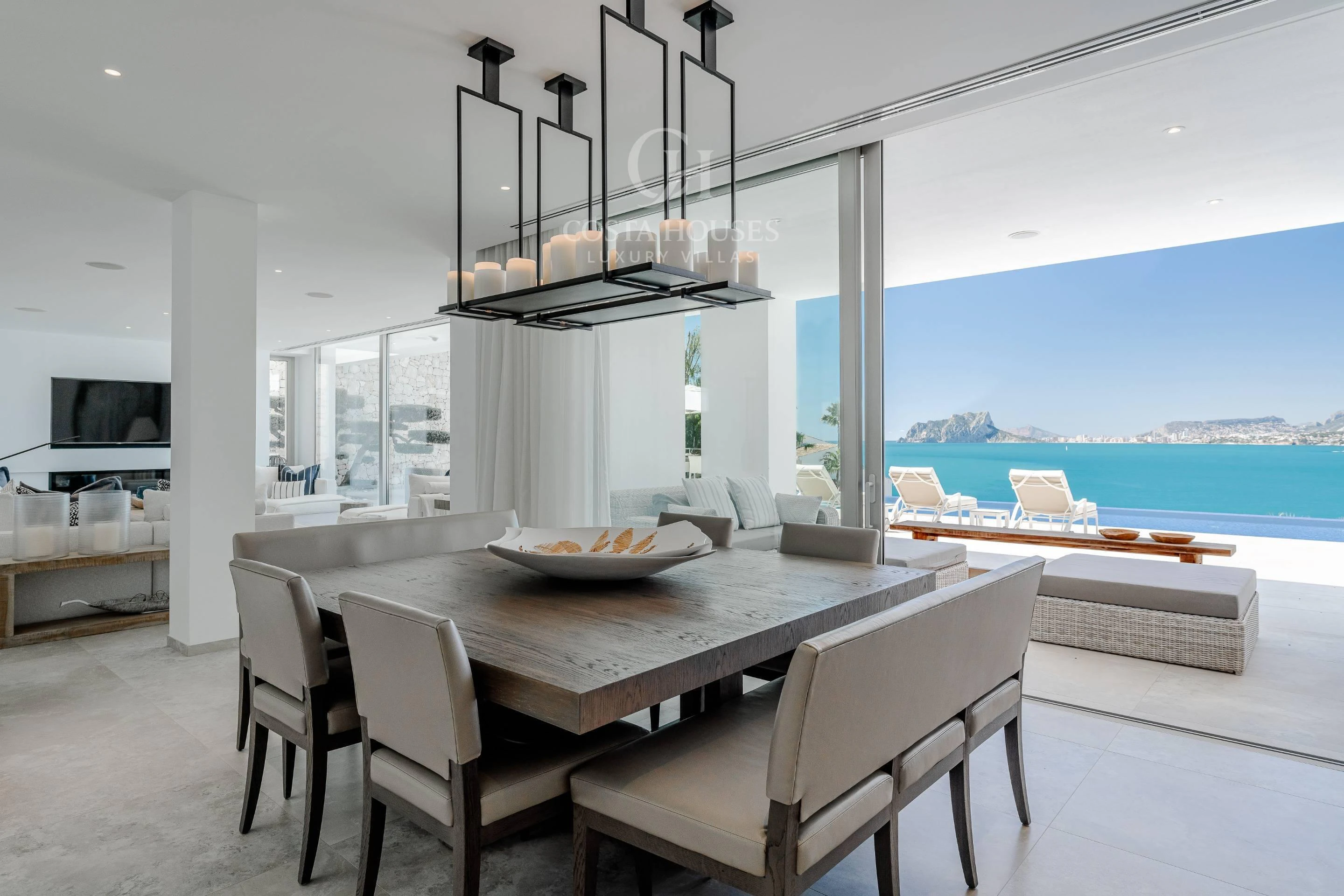 2872VL_AMARE - VILLA AMARE · MEDITERRANEAN HORIZON IN EL PORTET, MORAIRA