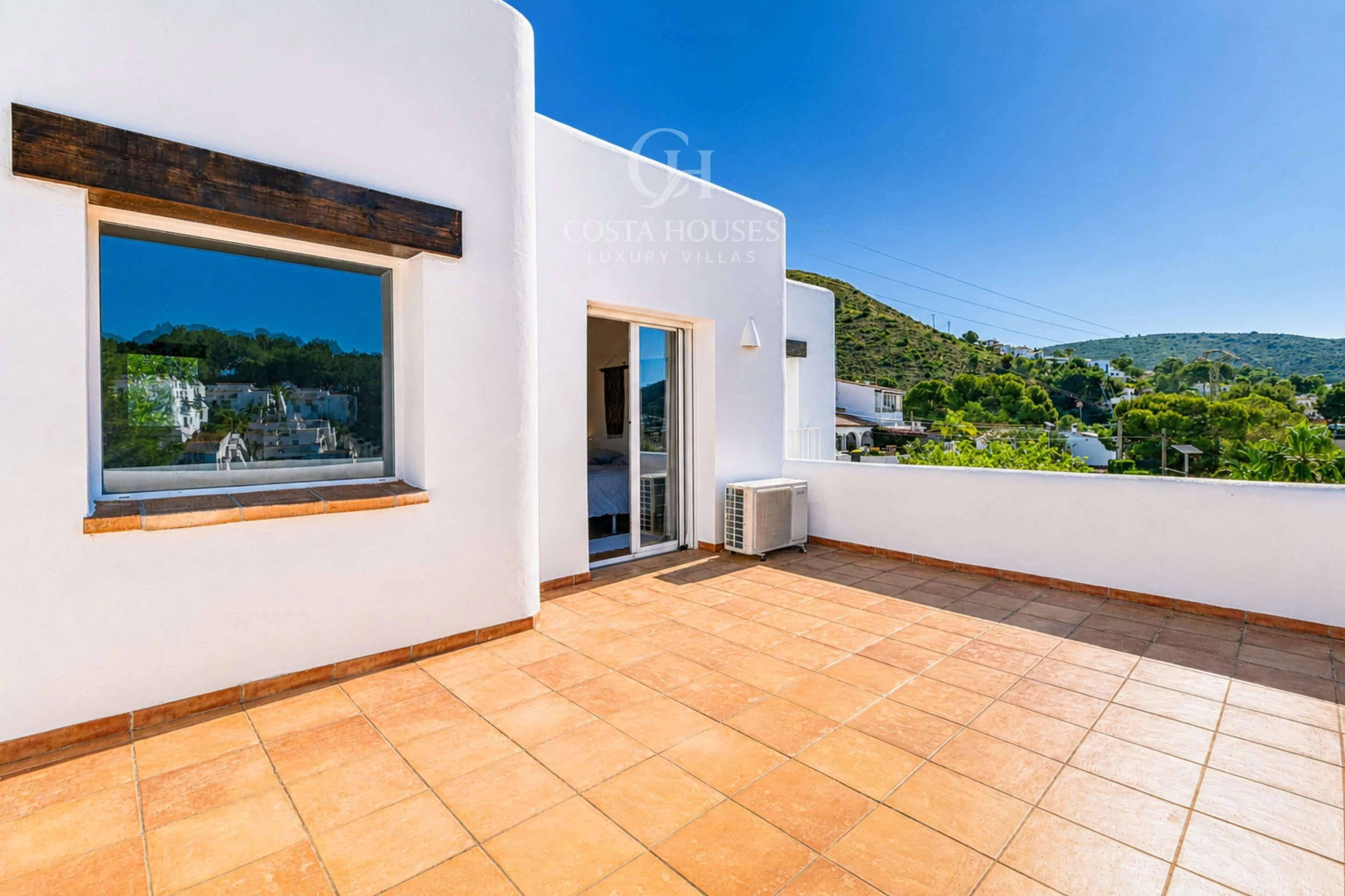 2875V_LIRIA - VILLA LIRIA · MEDITERRANE GELASSENHEIT IN EL PORTET MORAIRA