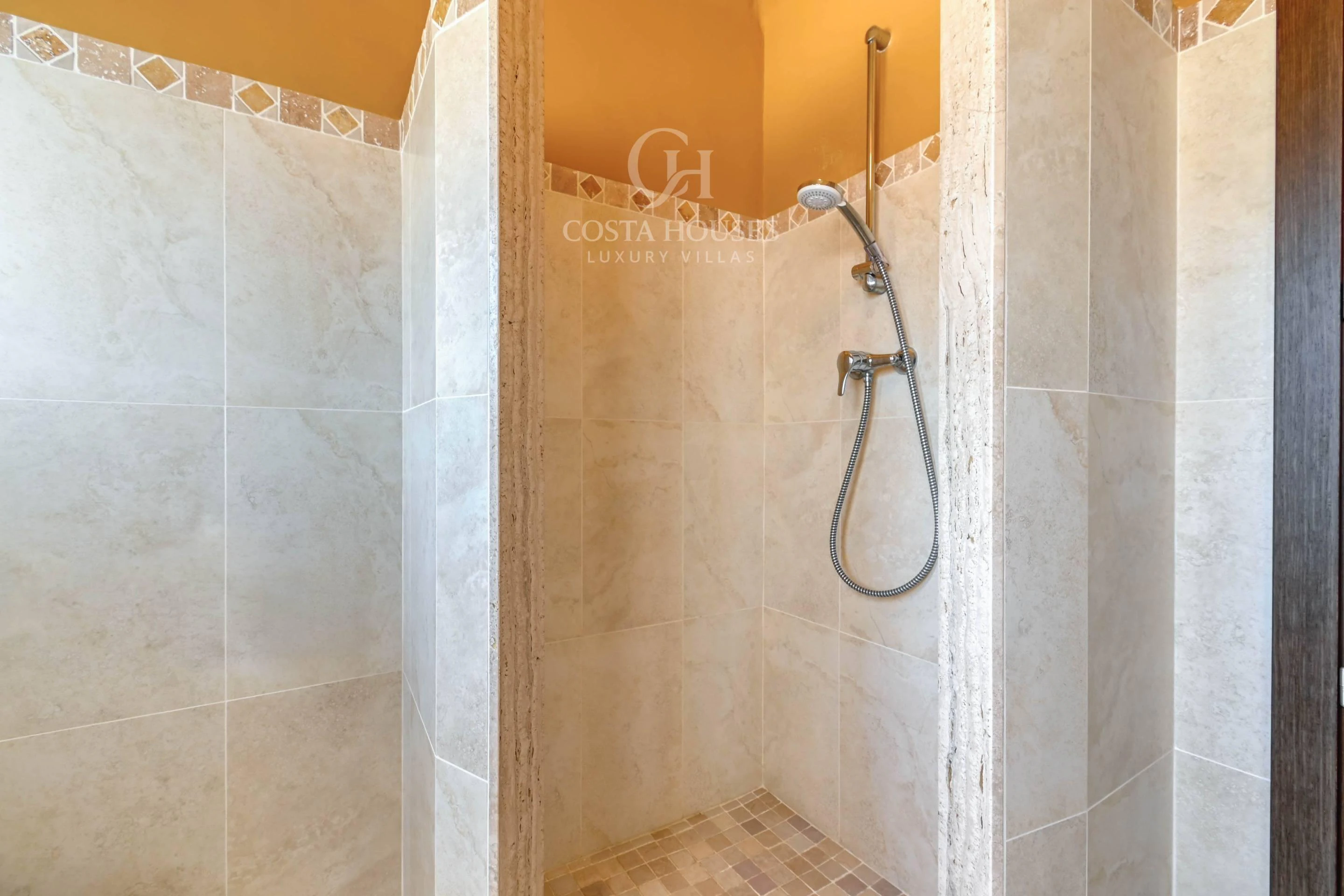 2875V_LIRIA - VILLA LIRIA · MEDITERRANE GELASSENHEIT IN EL PORTET MORAIRA