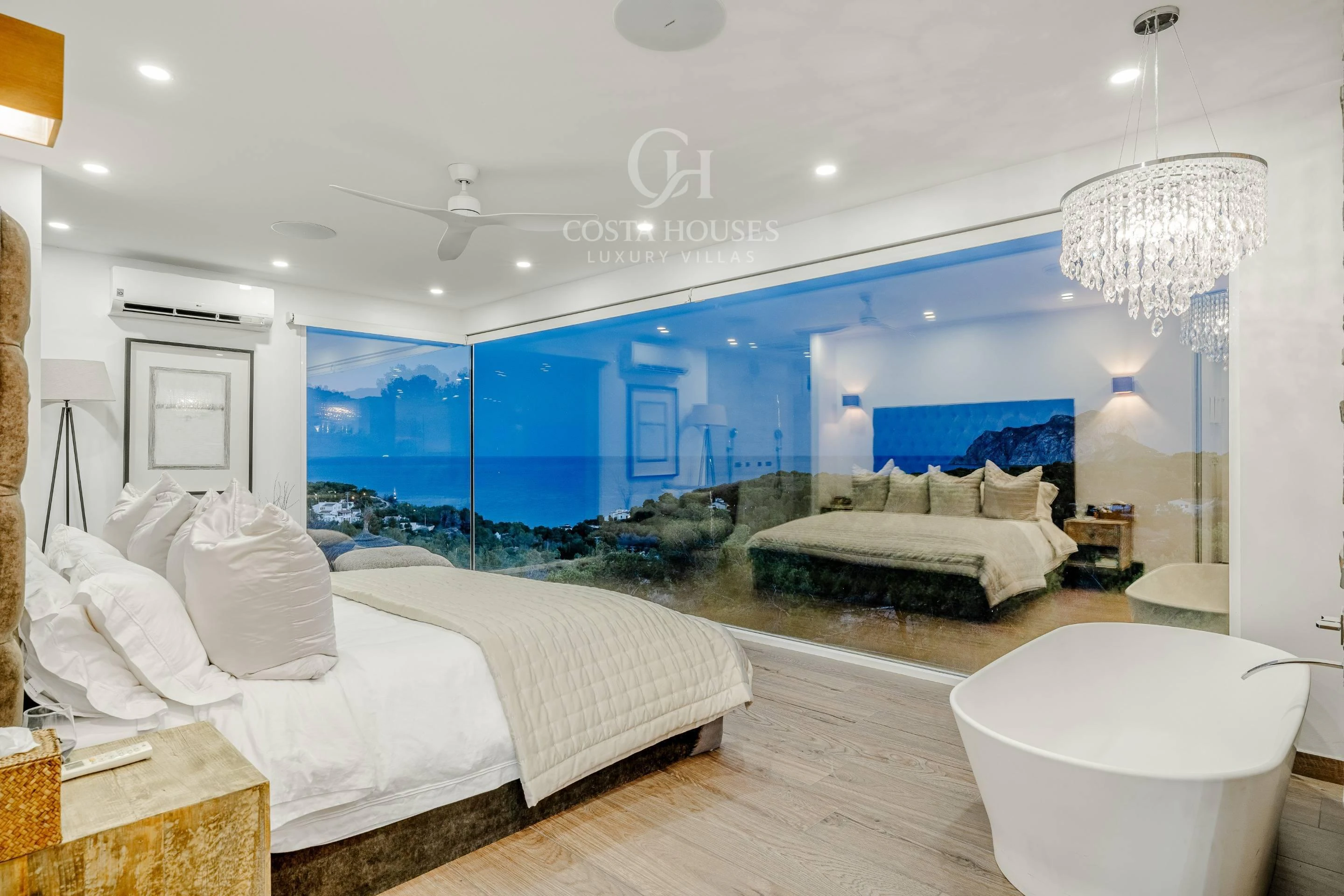 2760VL_ECLIPSE - VILLA ECLIPSE · ARCHITECTURE MONUMENTALE AVEC VUE SUR LA MER, BENISSA COSTA