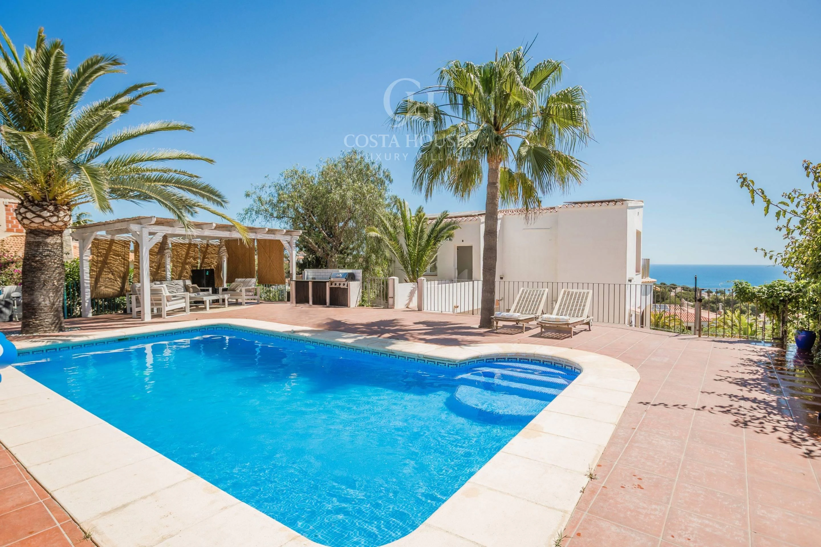 VILLA LUMINA MAR · VENTA PROPIEDAD MEDITERRÁNEA CON VISTAS AL MAR EN BALCÓN AL MAR · JÁVEA