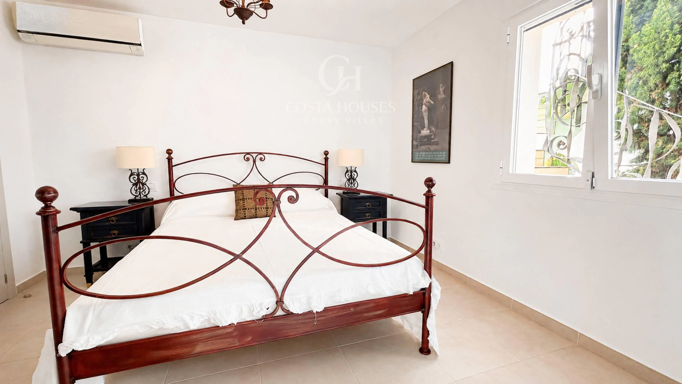 2876V_SOLANA - VILLA SOLANA · WEISSE ARCHITEKTUR ZWISCHEN GÄRTEN UND MONTGO JAVEA
