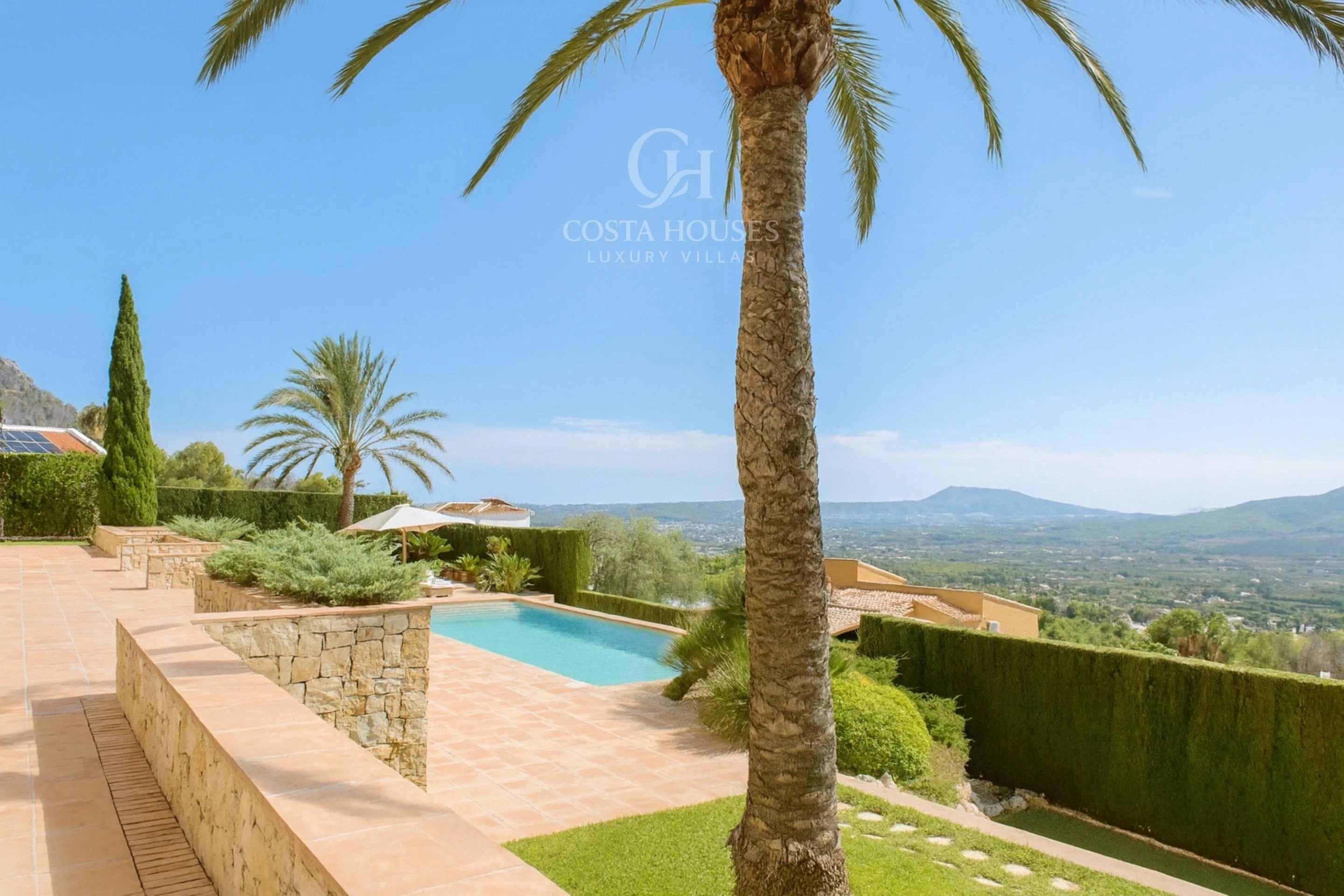 2757VL_CENTURION - VILLA CENTURION · MEDITERRANE WOHNRESIDENZ DER LUXUSKLASSE IN MONTGO, JAVEA ALICANTE