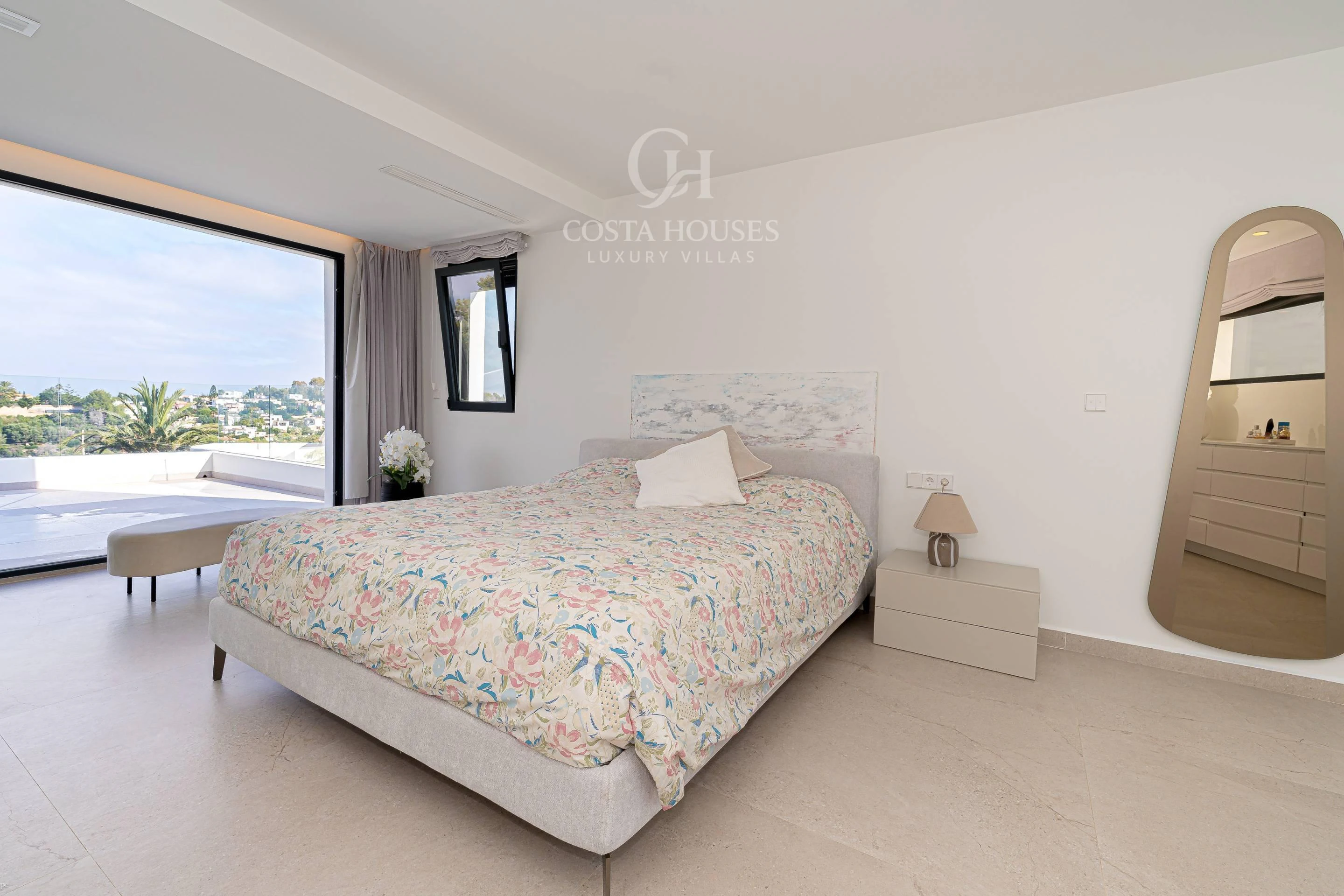 2820V_CAMPUS - VILLA CAMPUS · ZEITGENÖSSISCHE ARCHITEKTUR MIT MEER- UND MONTGÓ-BLICK, DÉNIA