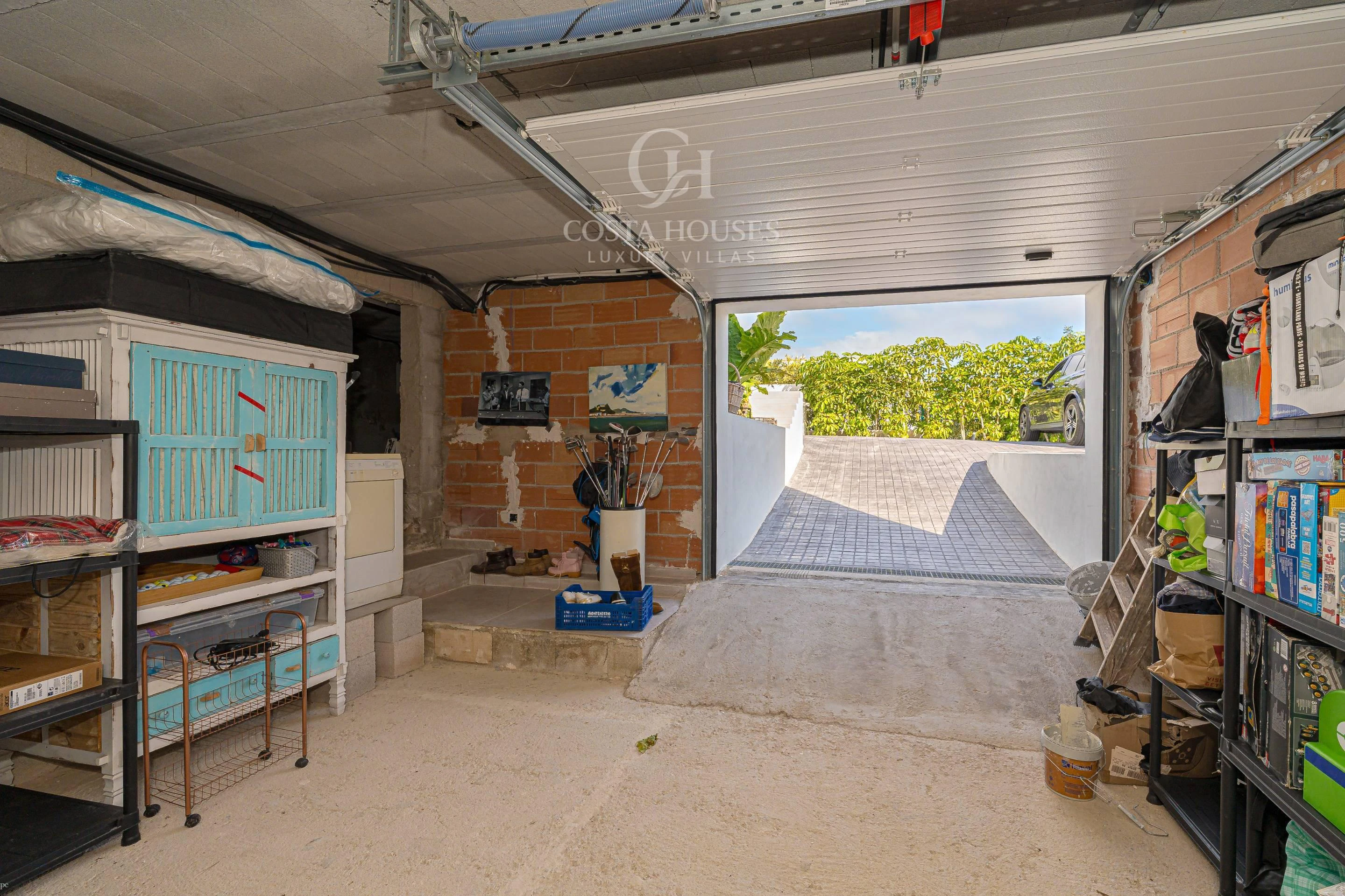2820V_CAMPUS - VILLA CAMPUS · ZEITGENÖSSISCHE ARCHITEKTUR MIT MEER- UND MONTGÓ-BLICK, DÉNIA
