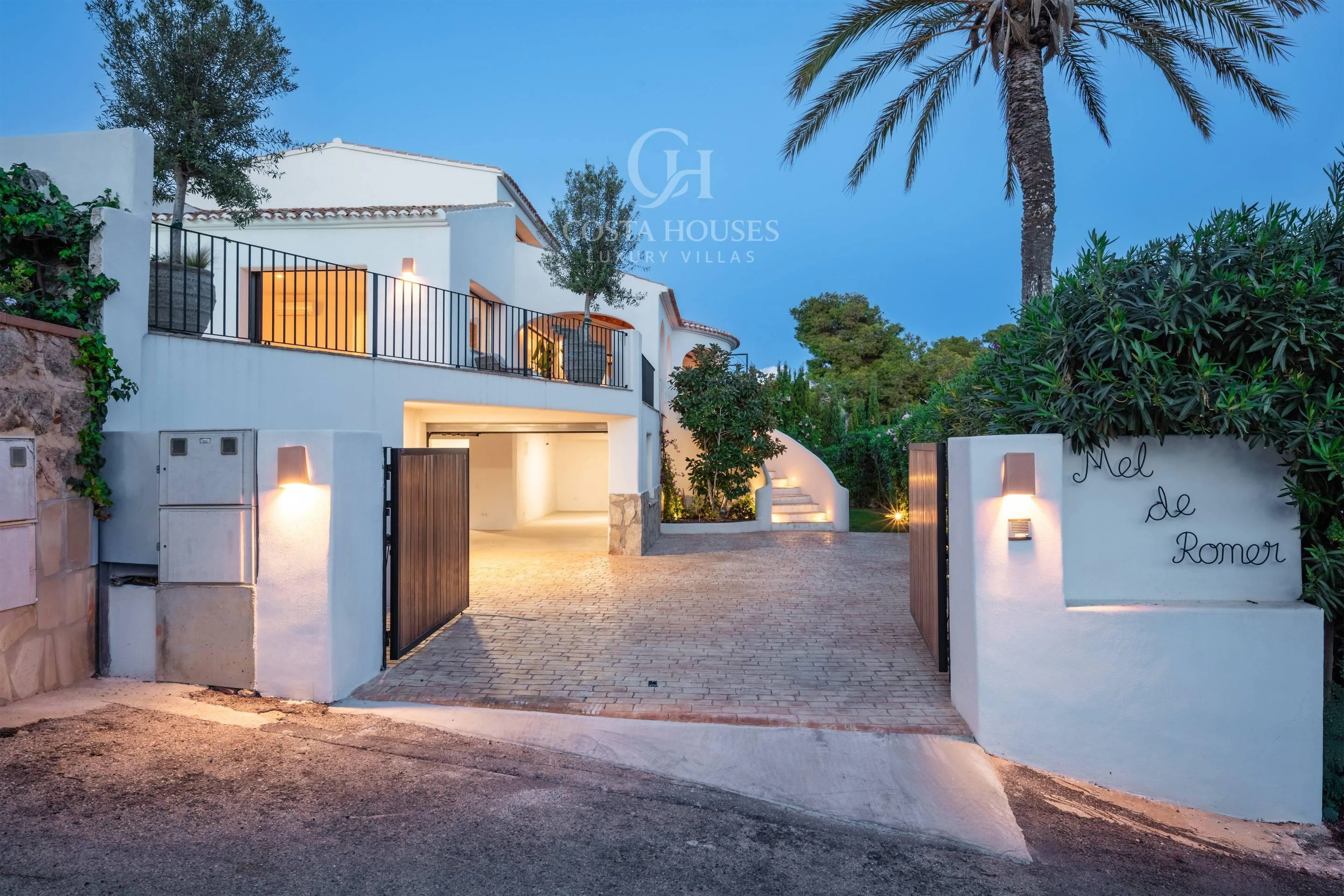 2799VL_ROMER - VILLA ROMER · DAS MEER ALS HORIZONT BEI LA GRANADELLA, JAVEA - ALICANTE