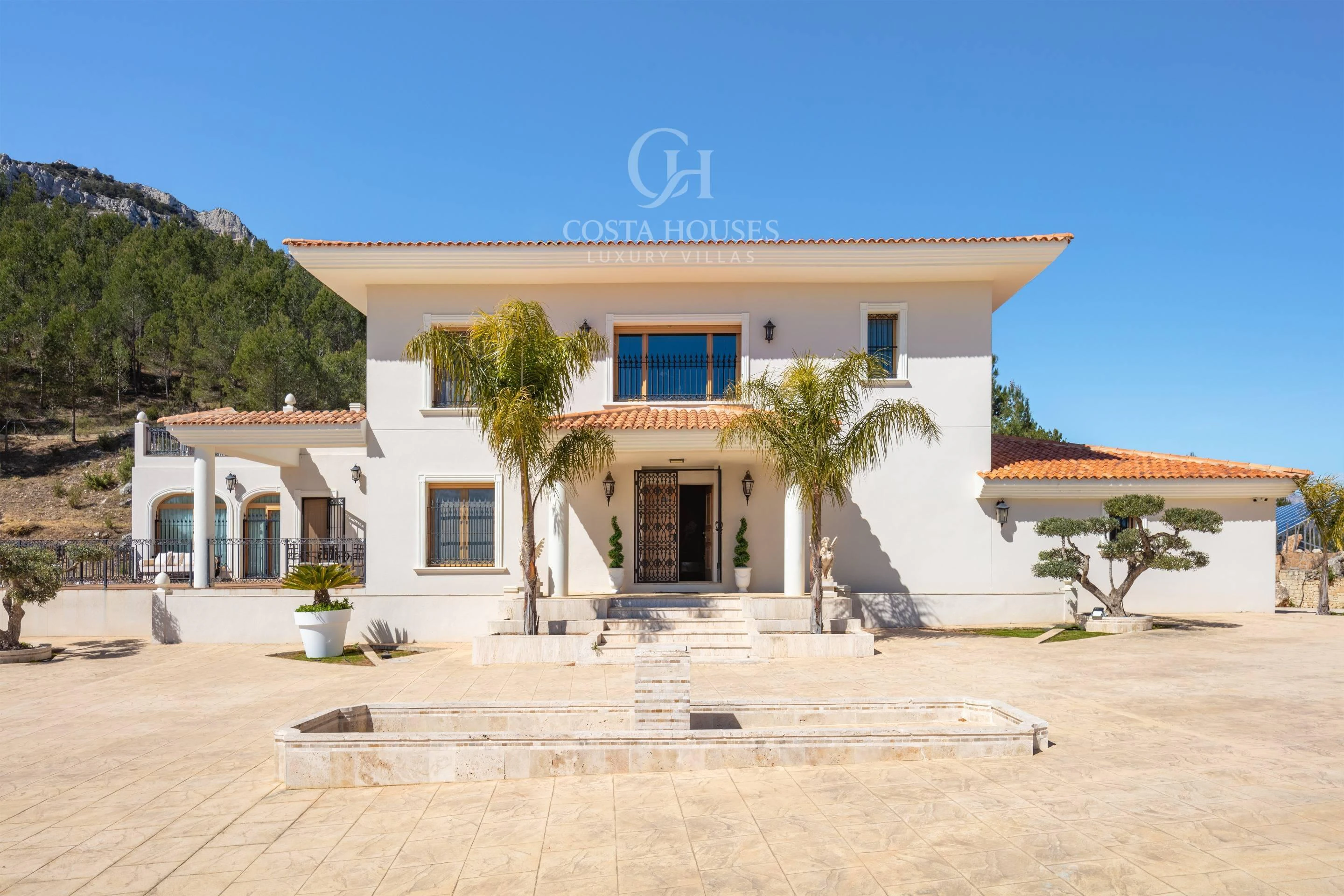 2854VL_SIERRAAZUL - FINCA SIERRA AZUL · PRIVATES REFUGIUM ZWISCHEN MEER UND BERGEN AN DER COSTA BLANCA NORD