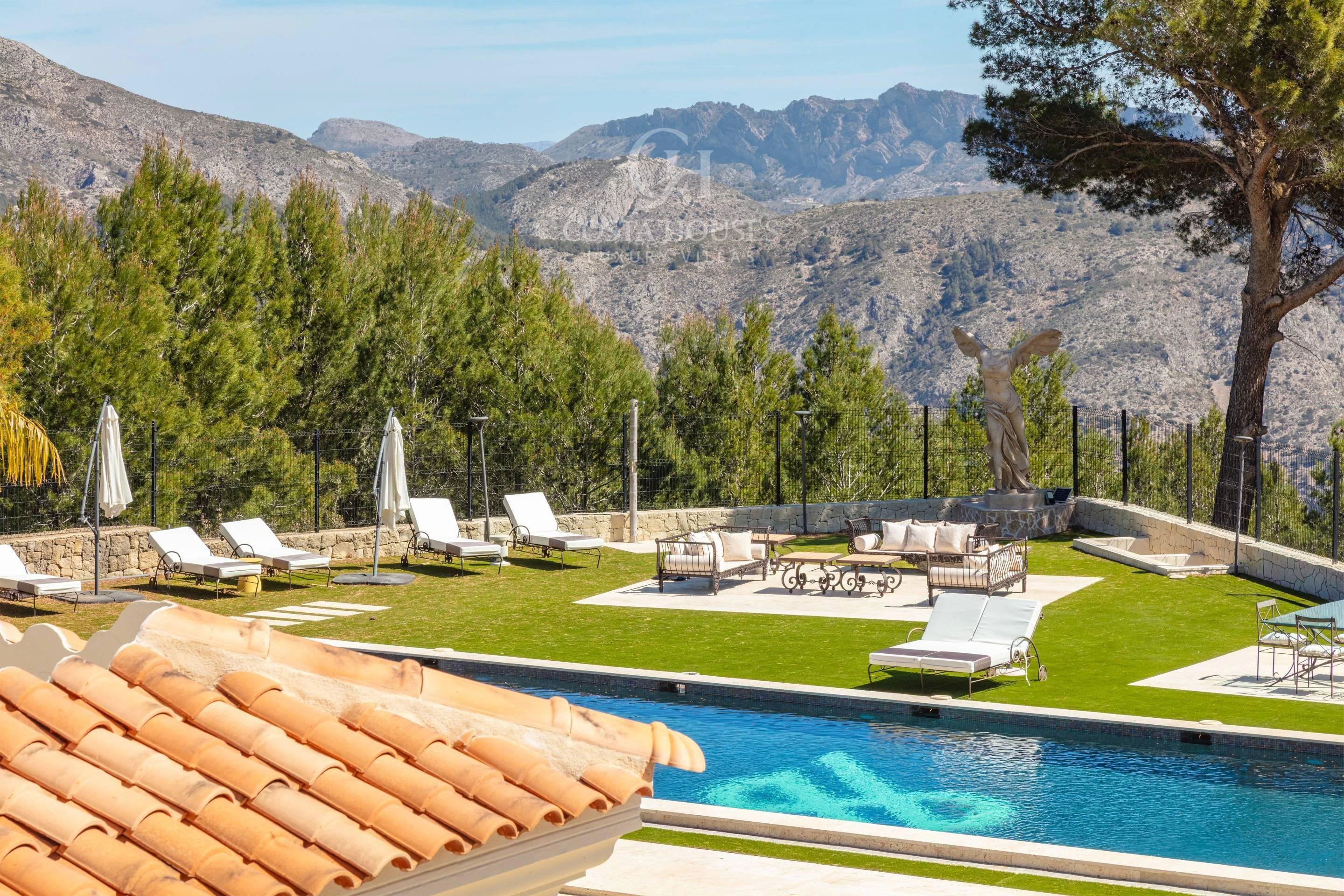 2854VL_SIERRAAZUL - FINCA SIERRA AZUL · PRIVATES REFUGIUM ZWISCHEN MEER UND BERGEN AN DER COSTA BLANCA NORD
