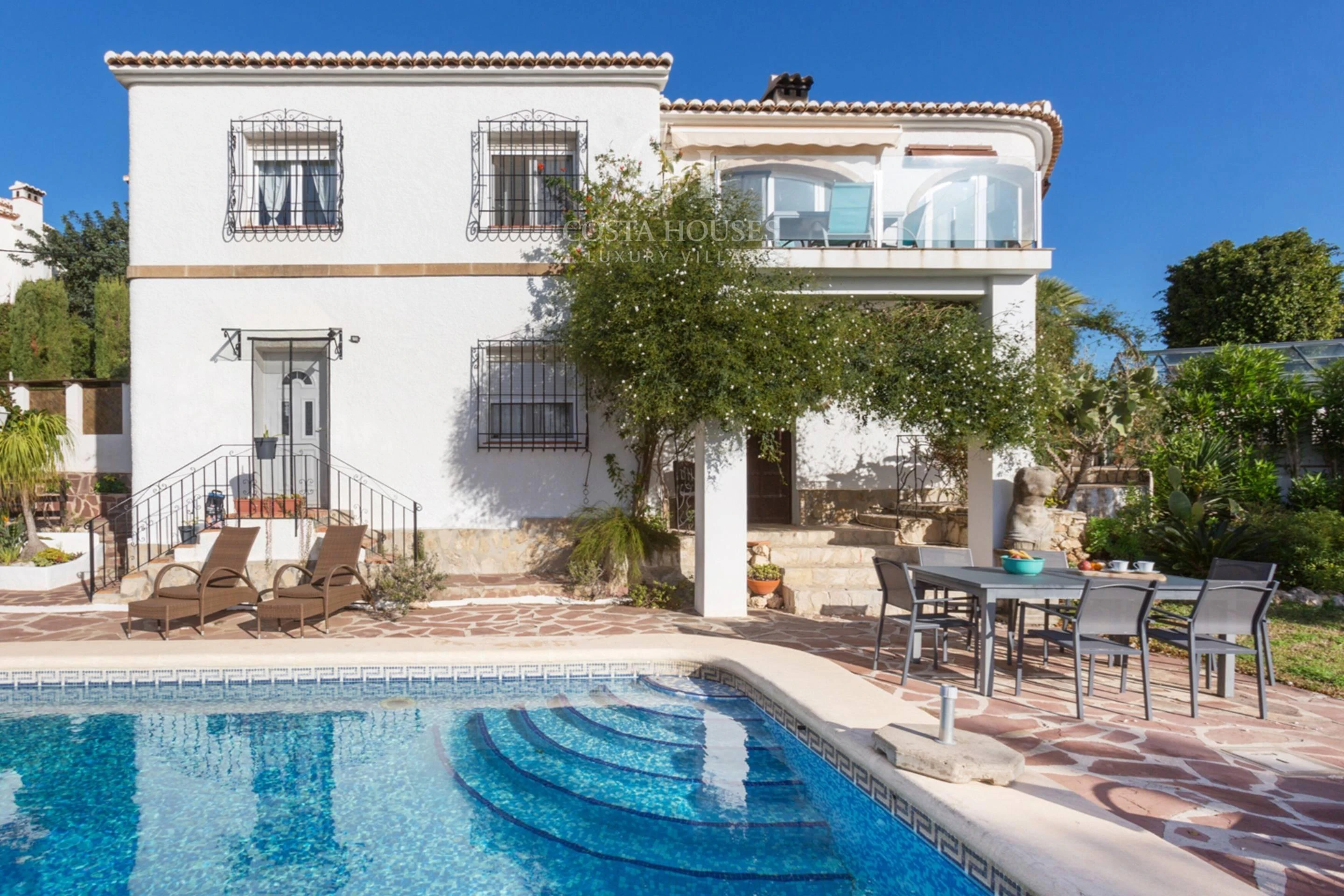 2827V_MARINA - VILLA MARINA · PANORAMABLICK AUF DAS MEER UND PRIVILEGIERTE SÜDAUSRICHTUNG IN JAVEA, COSTA BLANCA