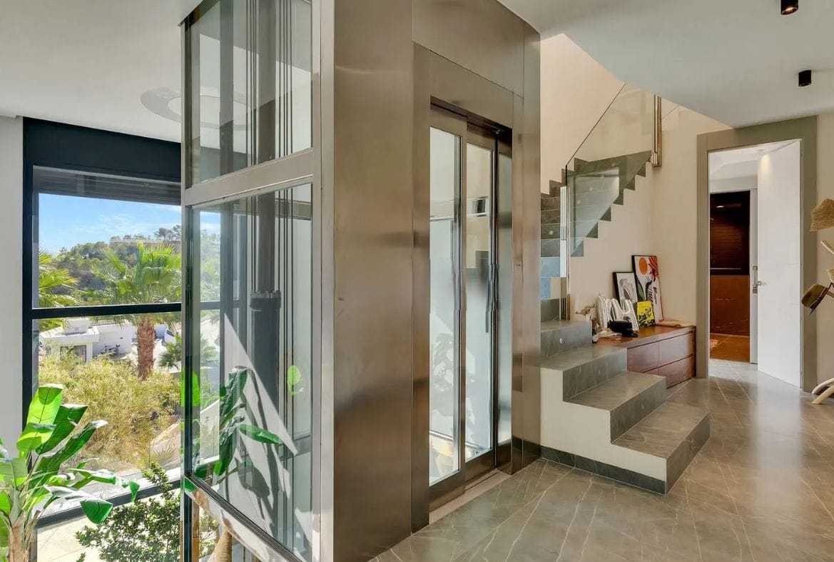 Exclusiva villa de lujo con vistas panorámicas al mar en Rincón de Galeno, Benissa