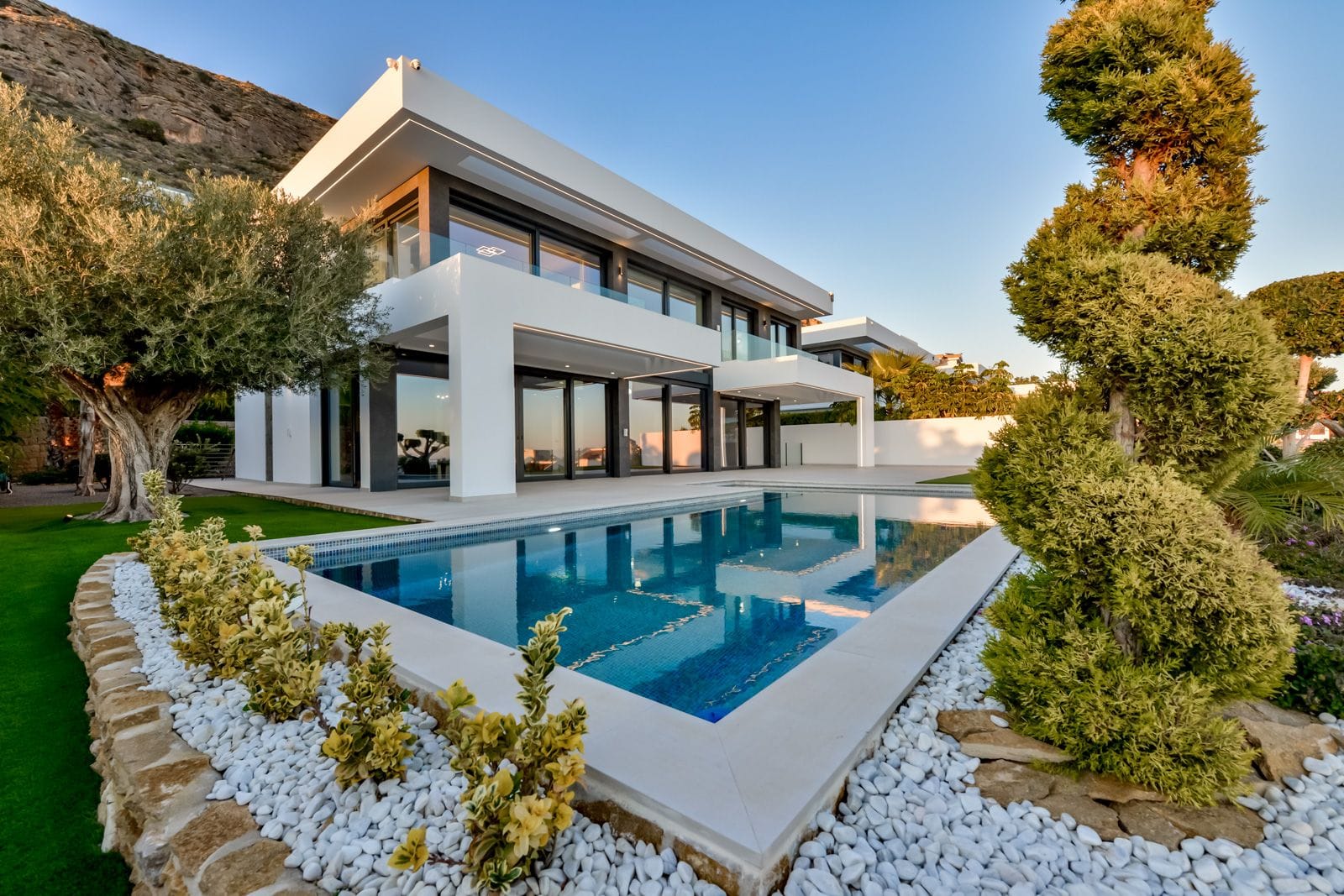 VILLA EN FINESTRAT