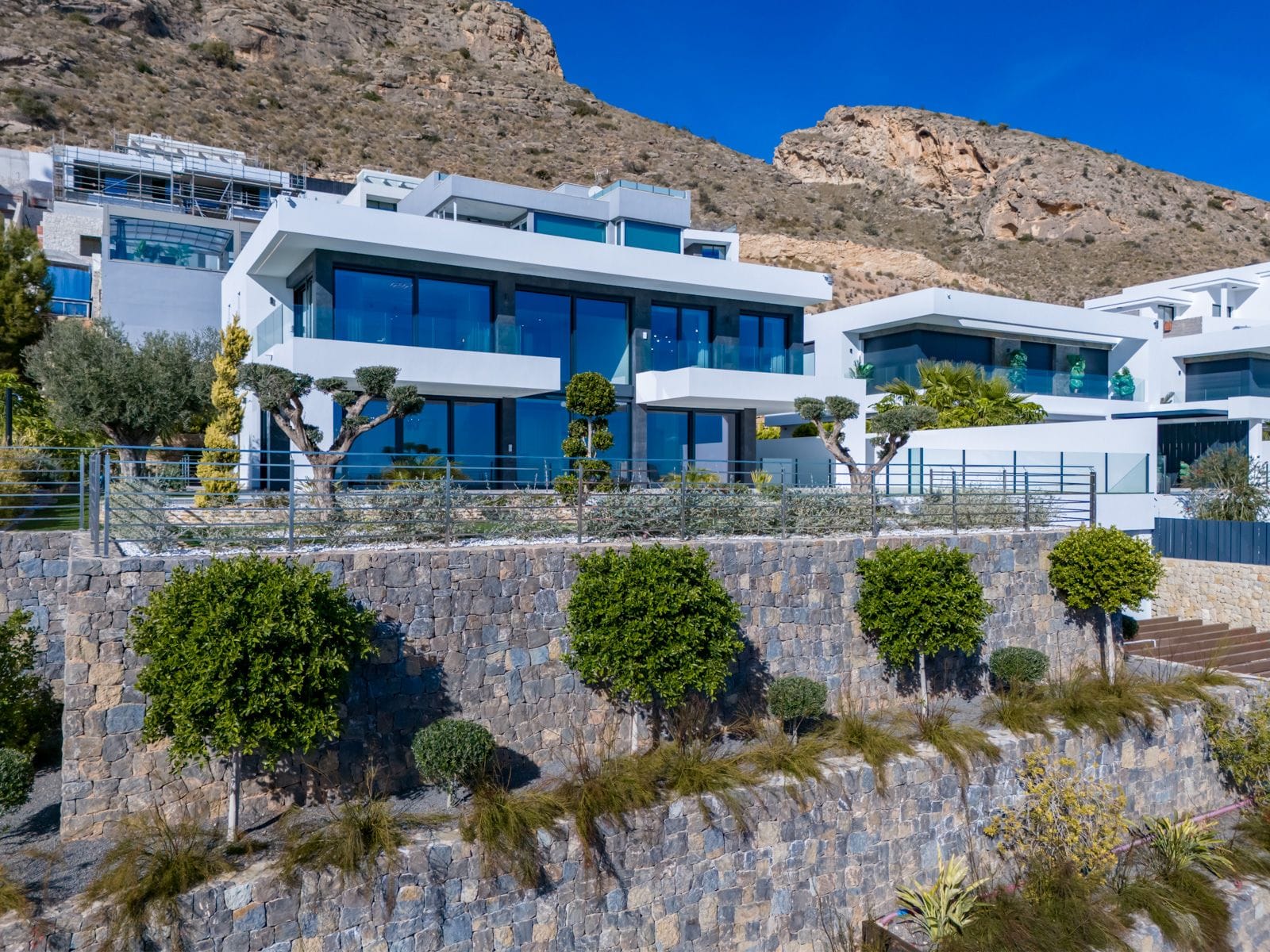 VILLA EN FINESTRAT