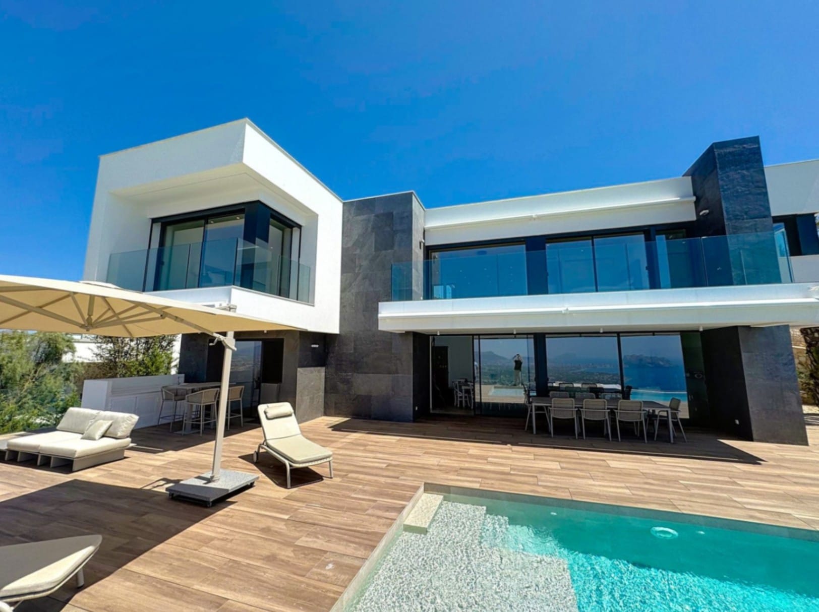 Luxe villa in Moraira met panoramisch uitzicht op zee