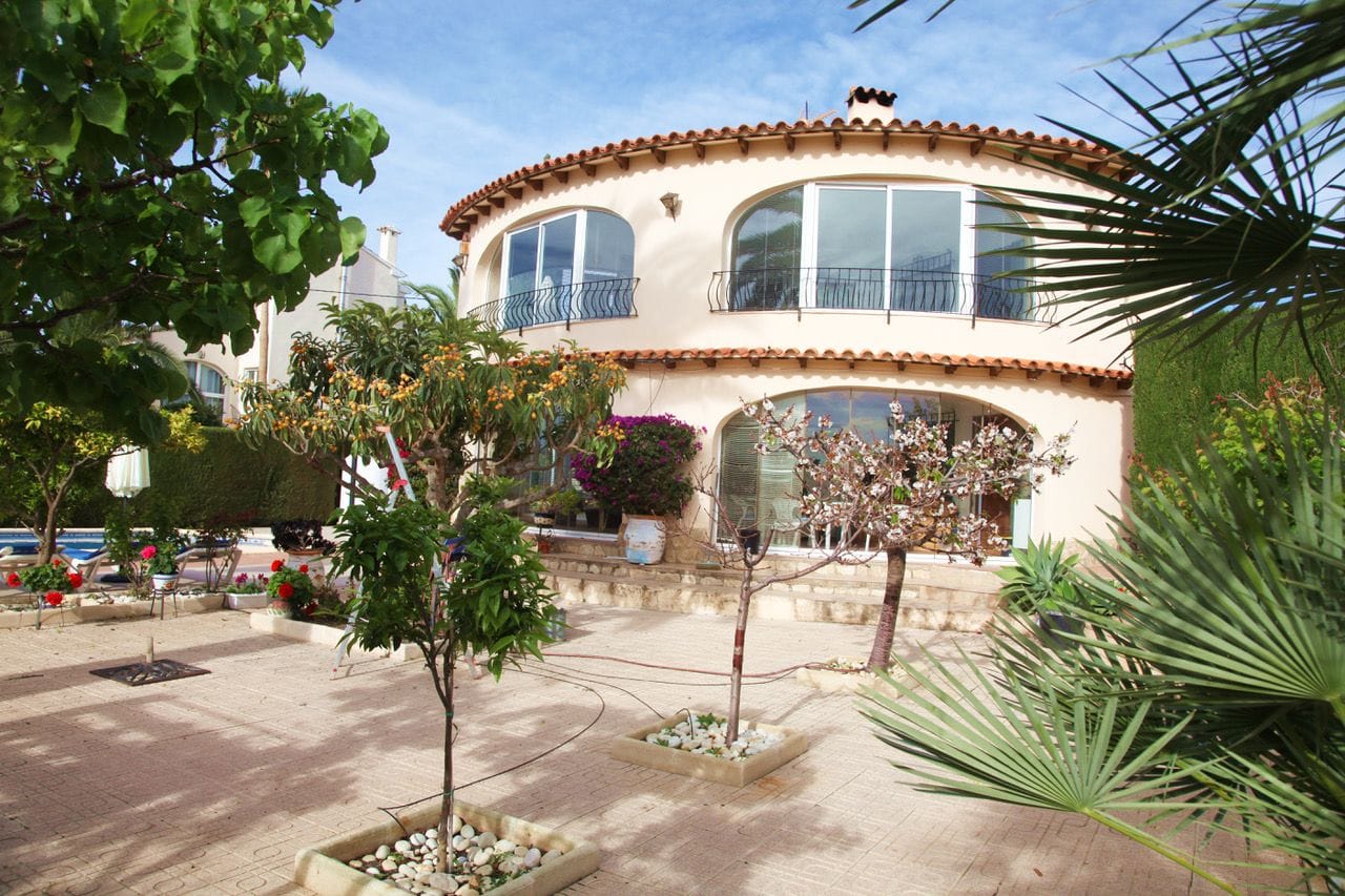VILLA DE STYLE MÉDITERRANÉEN À CALPE