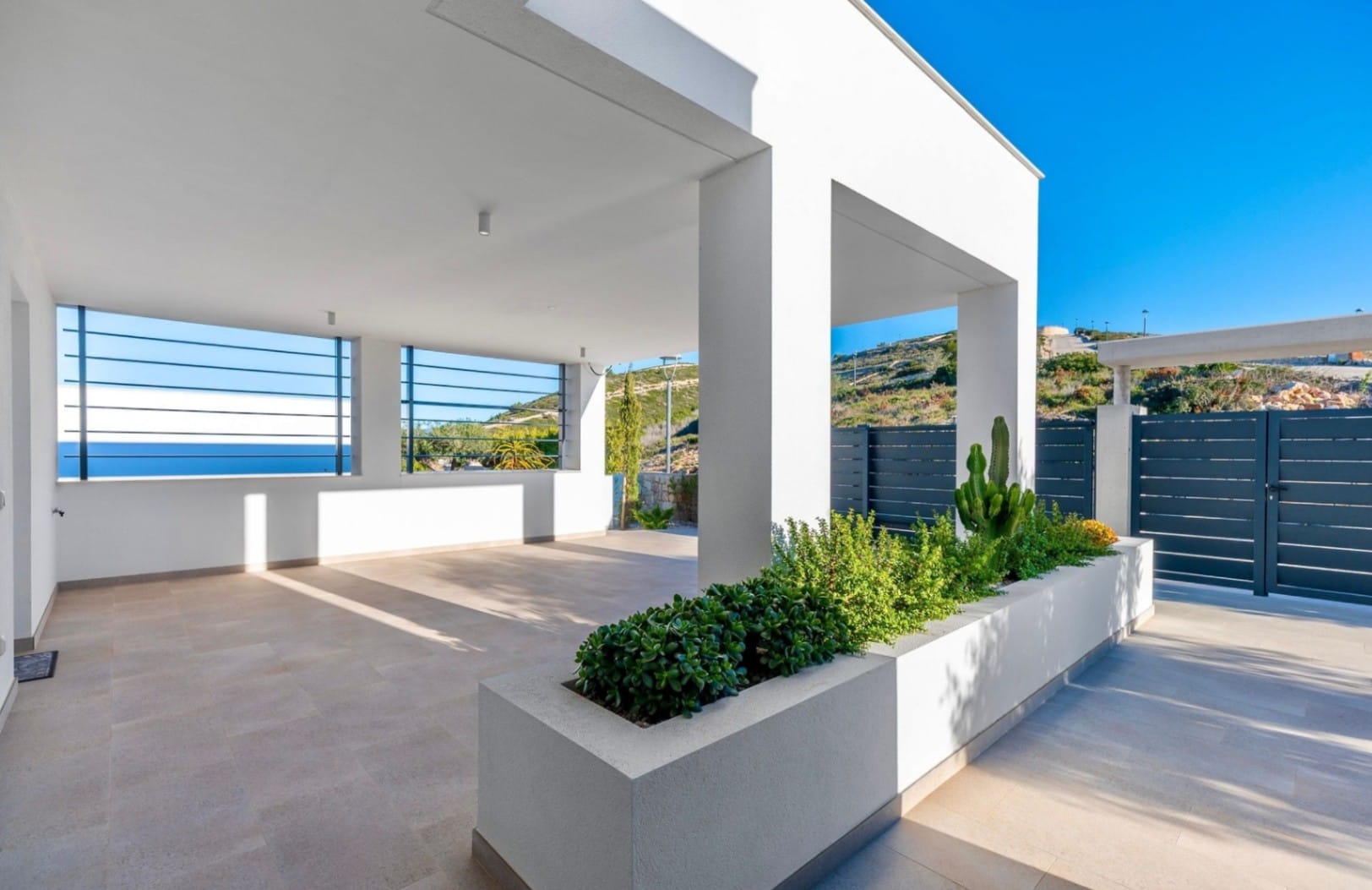 Luxe villa in Moraira met panoramisch uitzicht op zee