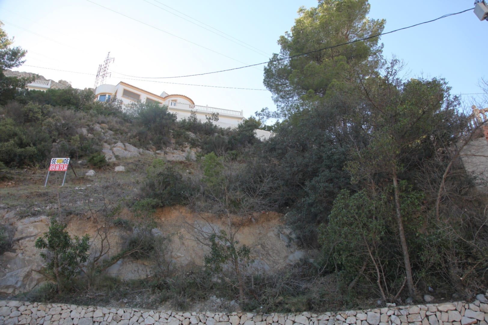 TERRENO EN CALPE CON PROYECTO