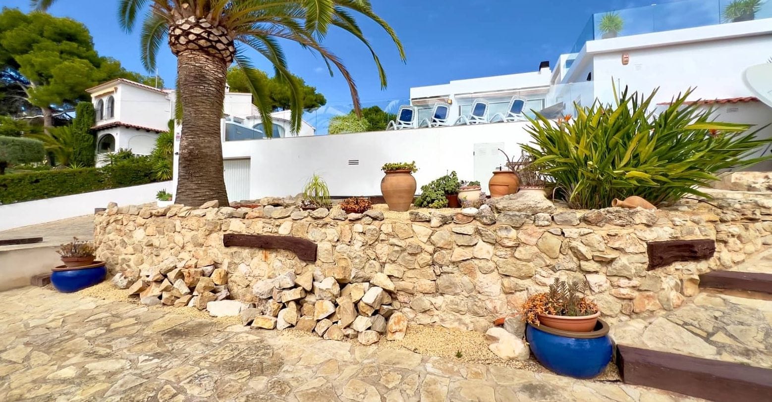 Villa de 5 dormitorios y piscina en Teulada, Alicante