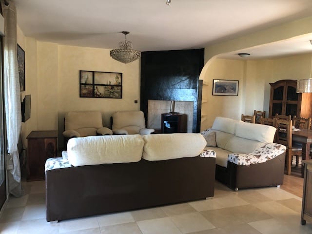 Villa en Altea la Vieja con vistas