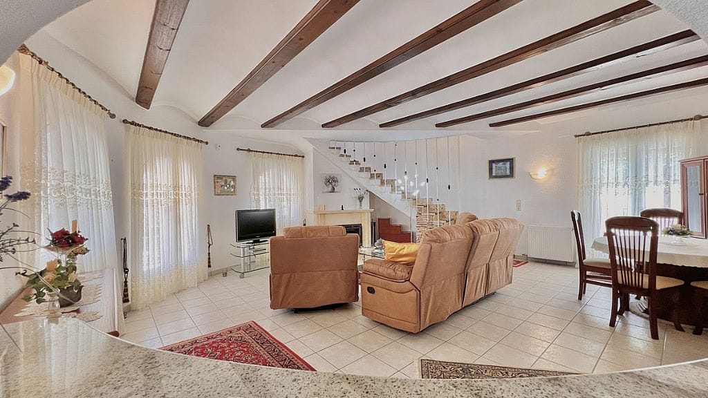 Villa met privé zwembad en uitzicht in Santa Lucia gebied van Denia