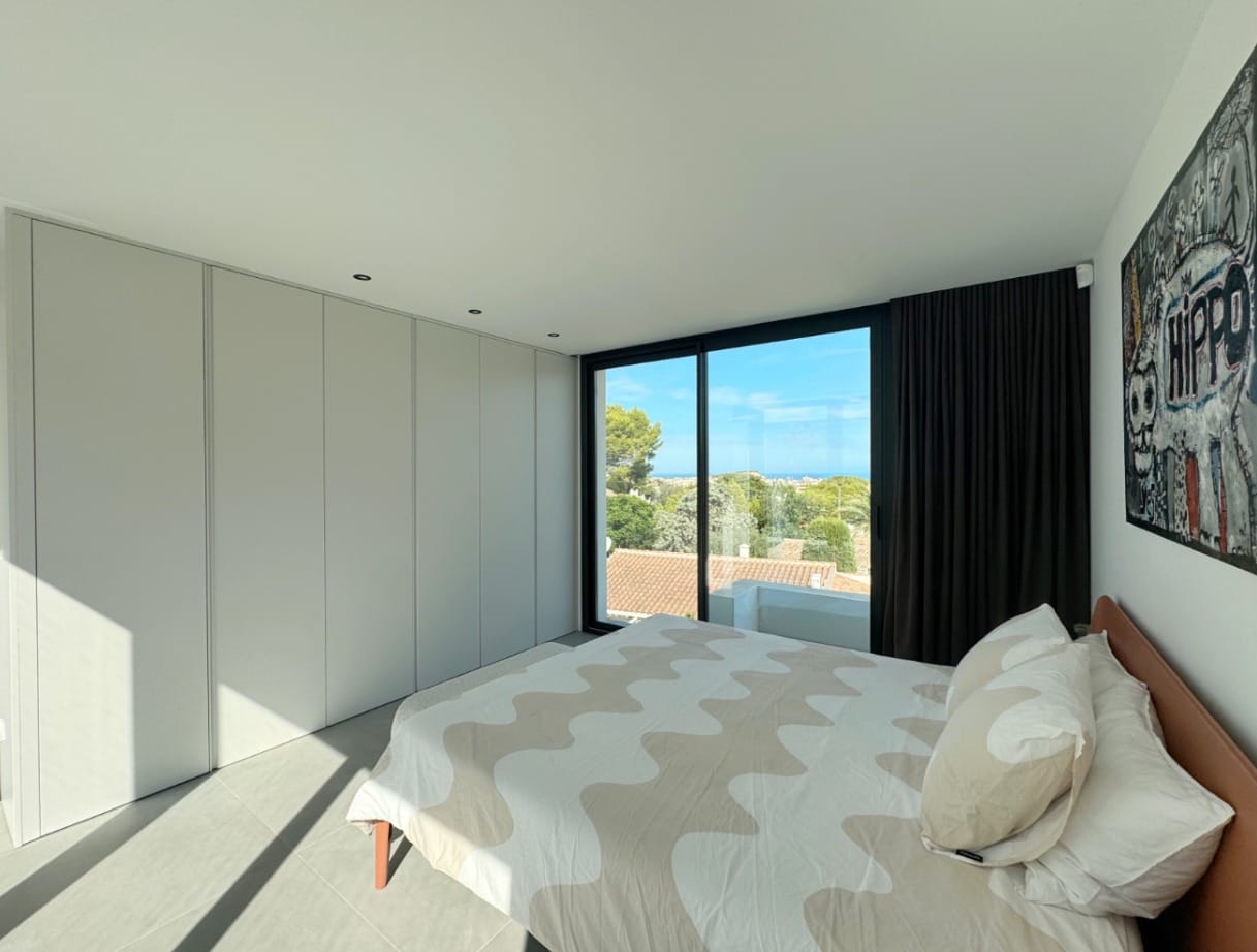 Modern chalet in Denia, energy efficiency A.