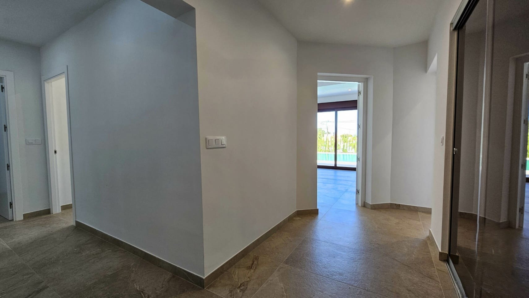 Villa mit 4 Schlafzimmern in Denia, Montgó