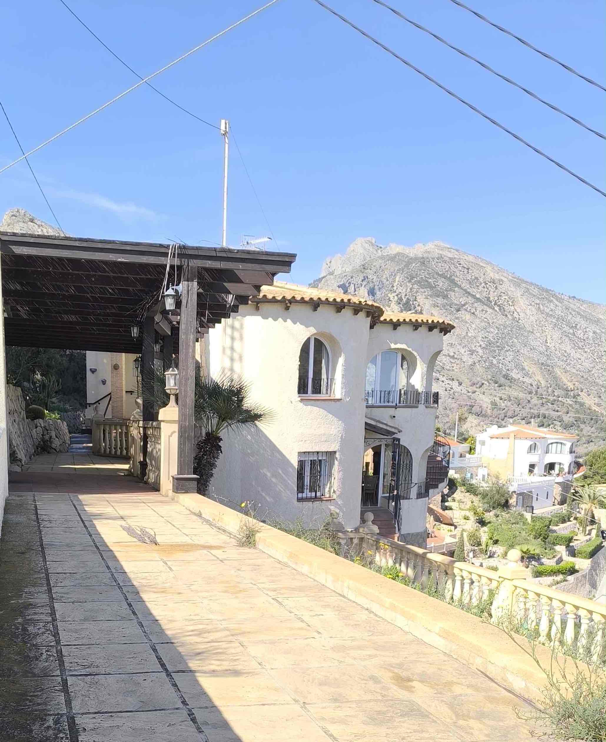 VILLA À CALPE