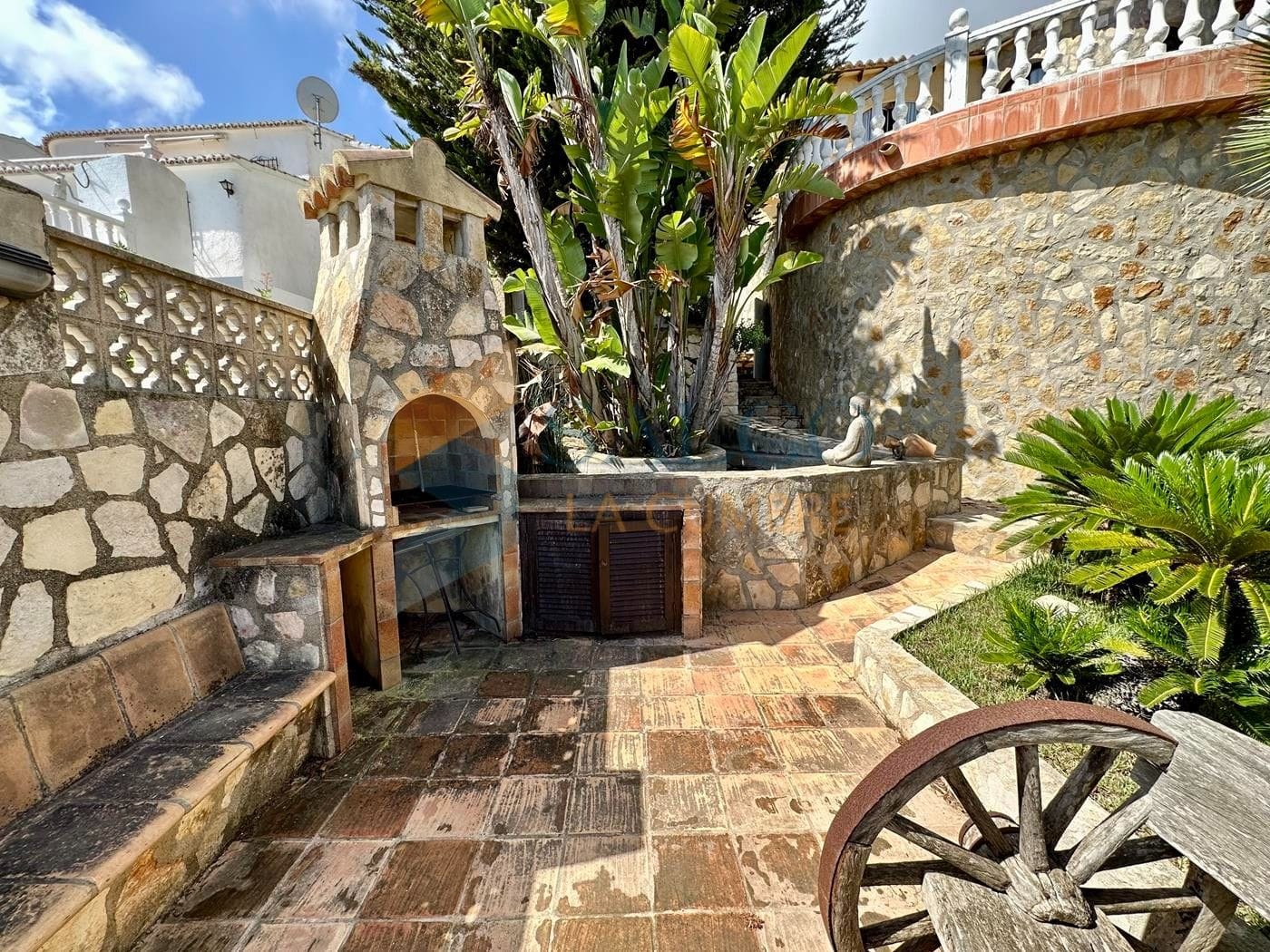 Villa met zwembad, tuin en uitzicht op zee in Cumbre del Sol