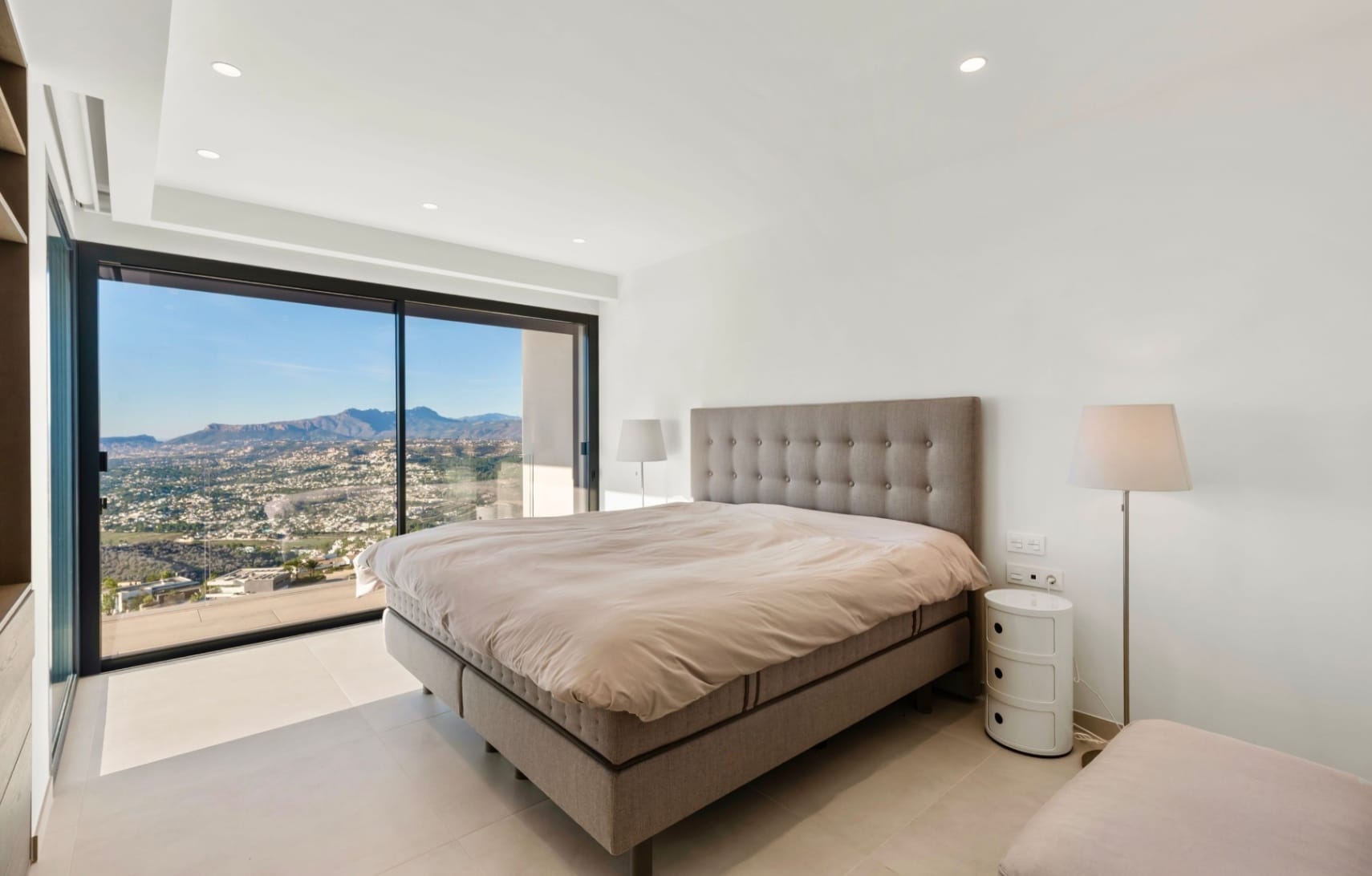Luxe villa in Moraira met panoramisch uitzicht op zee