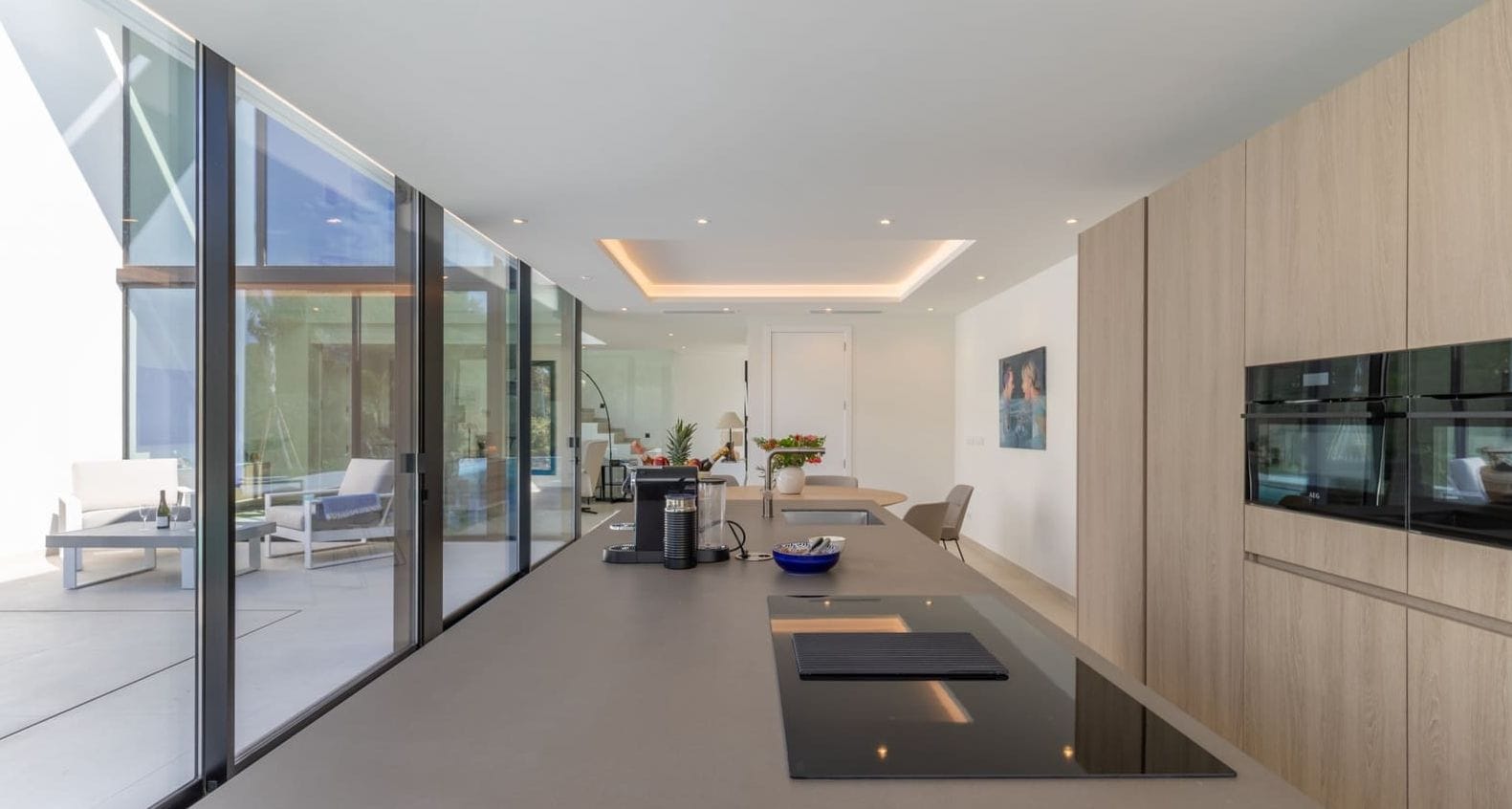 Villa de lujo de obra nueva en Jávea – Parcela sur de 1.032 m², piscina climatizada y alta eficiencia energética