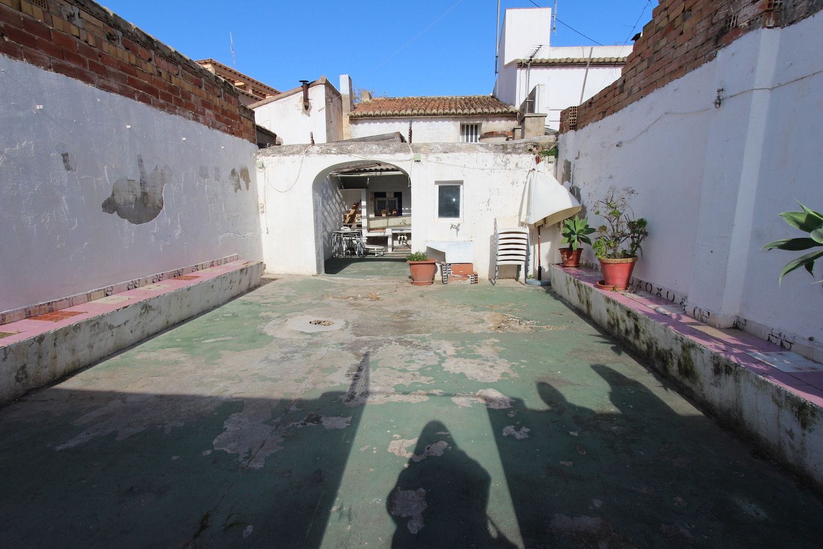 CASA DE PUEBLO EN EL CASCO ANTIGUO