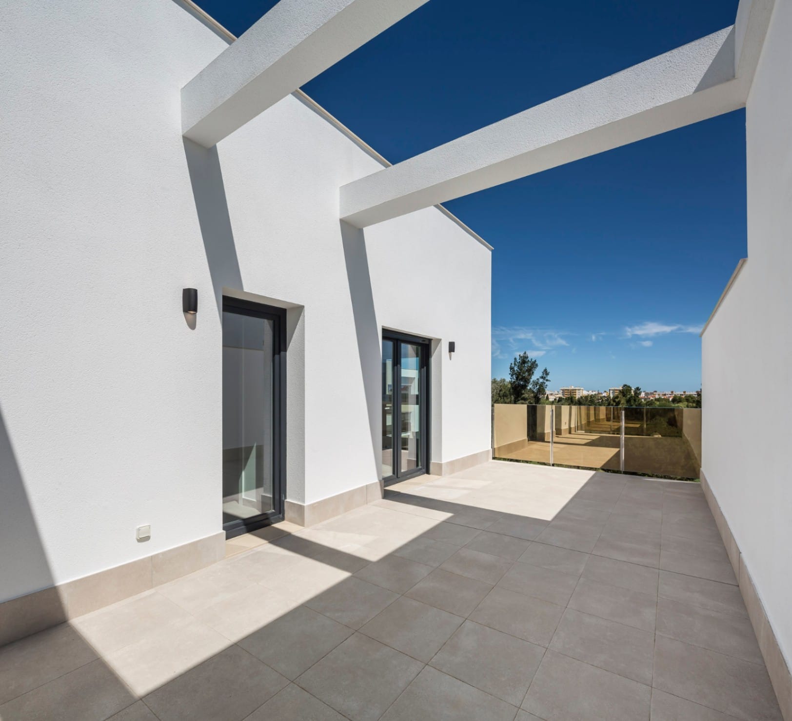 Ático Duplex de Lujo en Oliva Nova