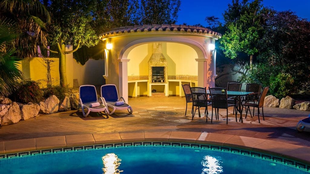 Venta. Chalet/Villa en Jávea