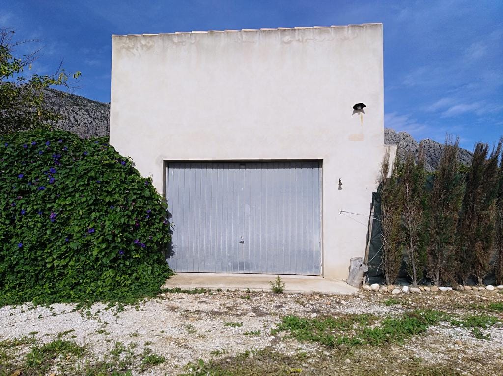CHALET EN VENTA EN BENIARBEIG