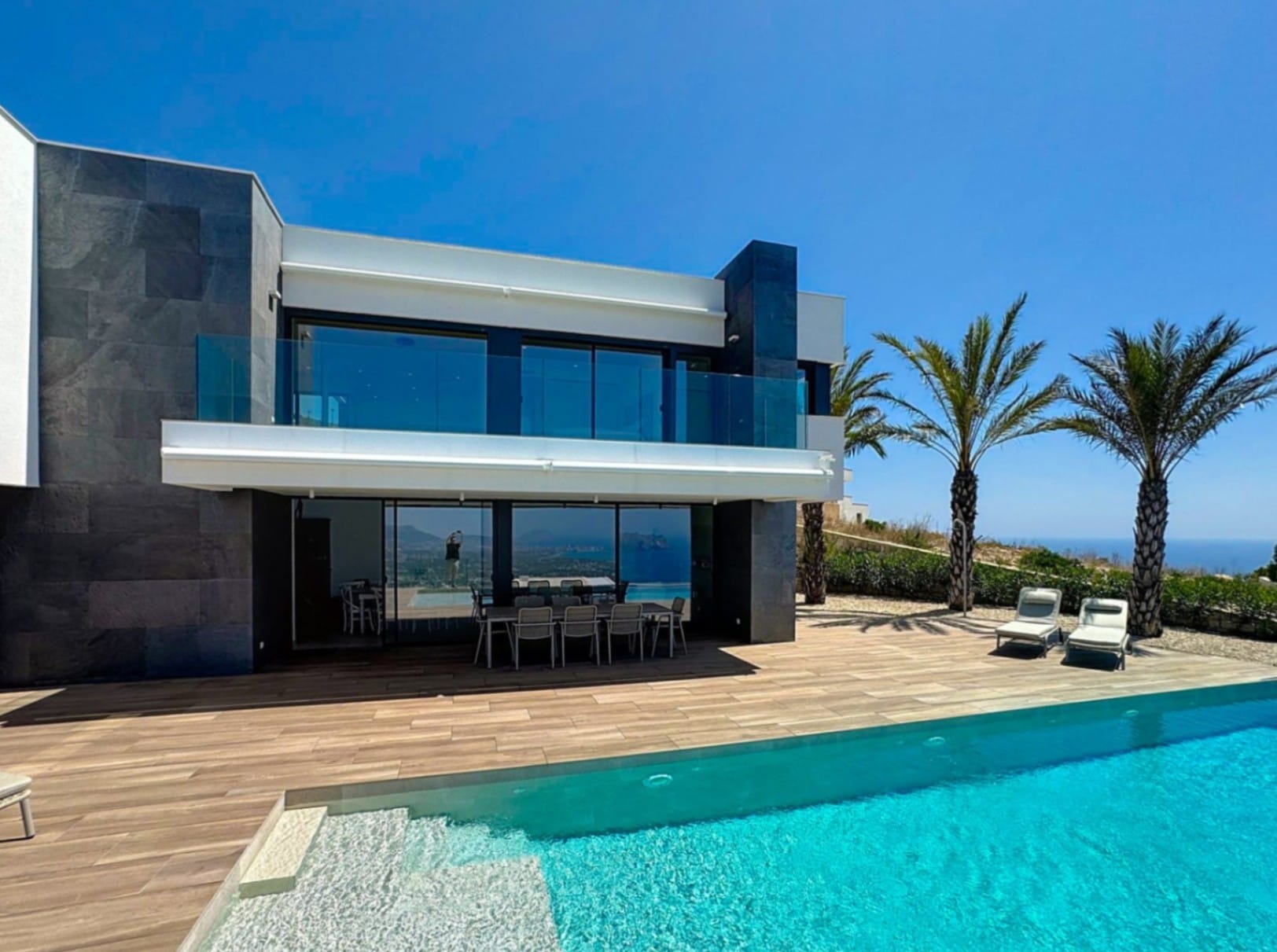 Luxe villa in Moraira met panoramisch uitzicht op zee