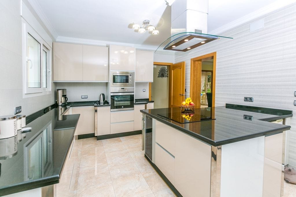 Venta. Chalet/Villa en Jávea