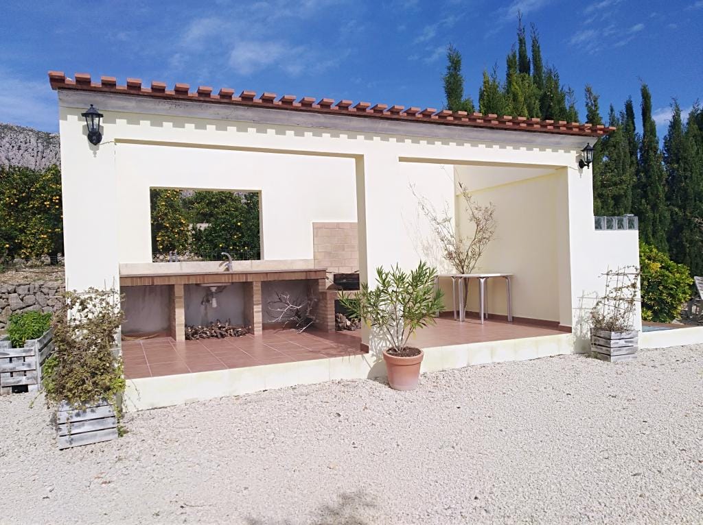 CHALET EN VENTA EN BENIARBEIG