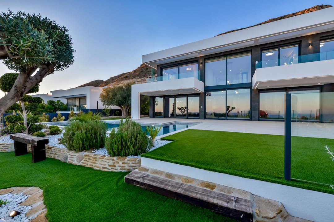 VILLA EN FINESTRAT
