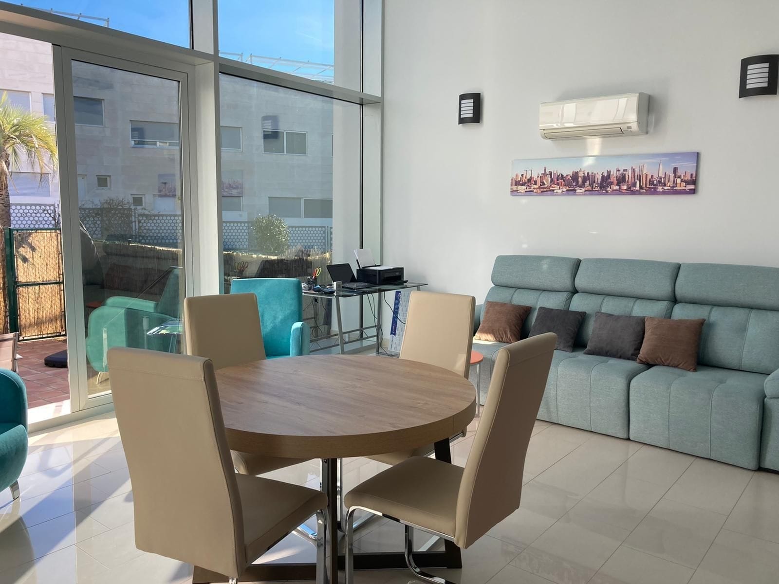 Casa adosada en Venta en Dénia, Alicante