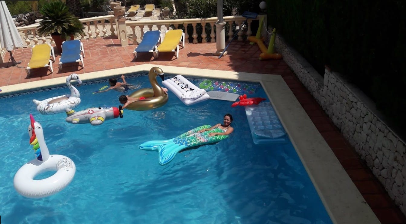 Venta. Chalet/Villa en Benissa