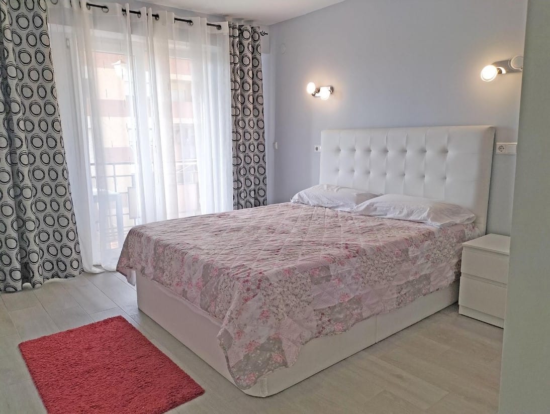 Appartement rénové de 2 chambres au coeur de Dénia