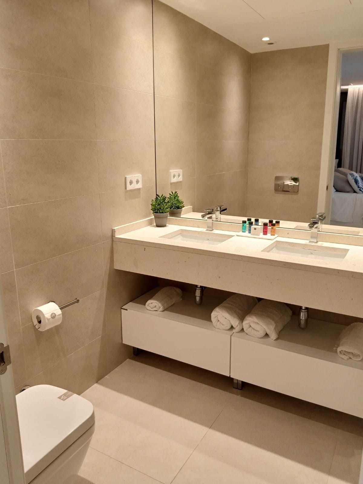 Exclusivo apartamento de Lujo - primera linea con Acceso Directo a la Playa Denia