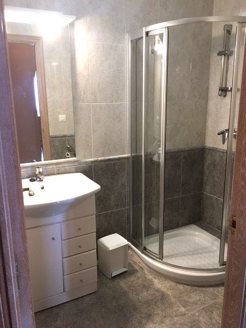 BONITO CHALET CON VISTAS PANORÁMICAS Y AL MAR