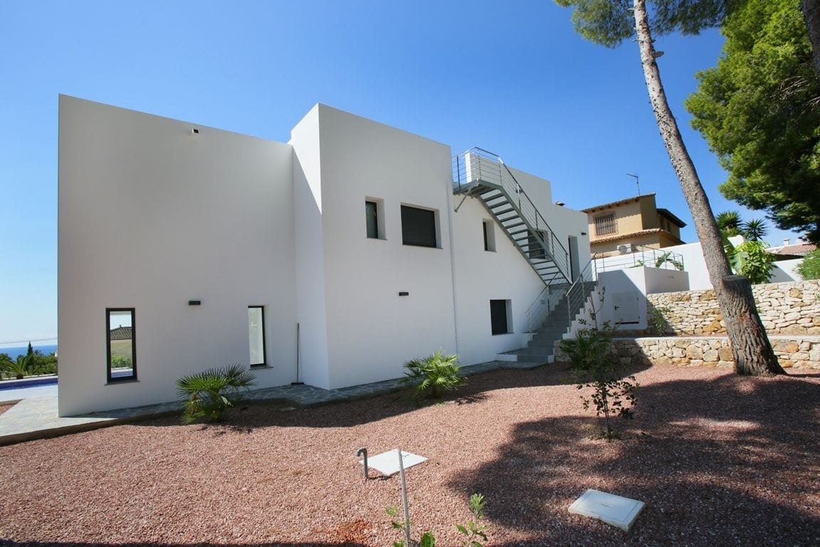 Villa de style moderne avec vue sur la mer à Moraira