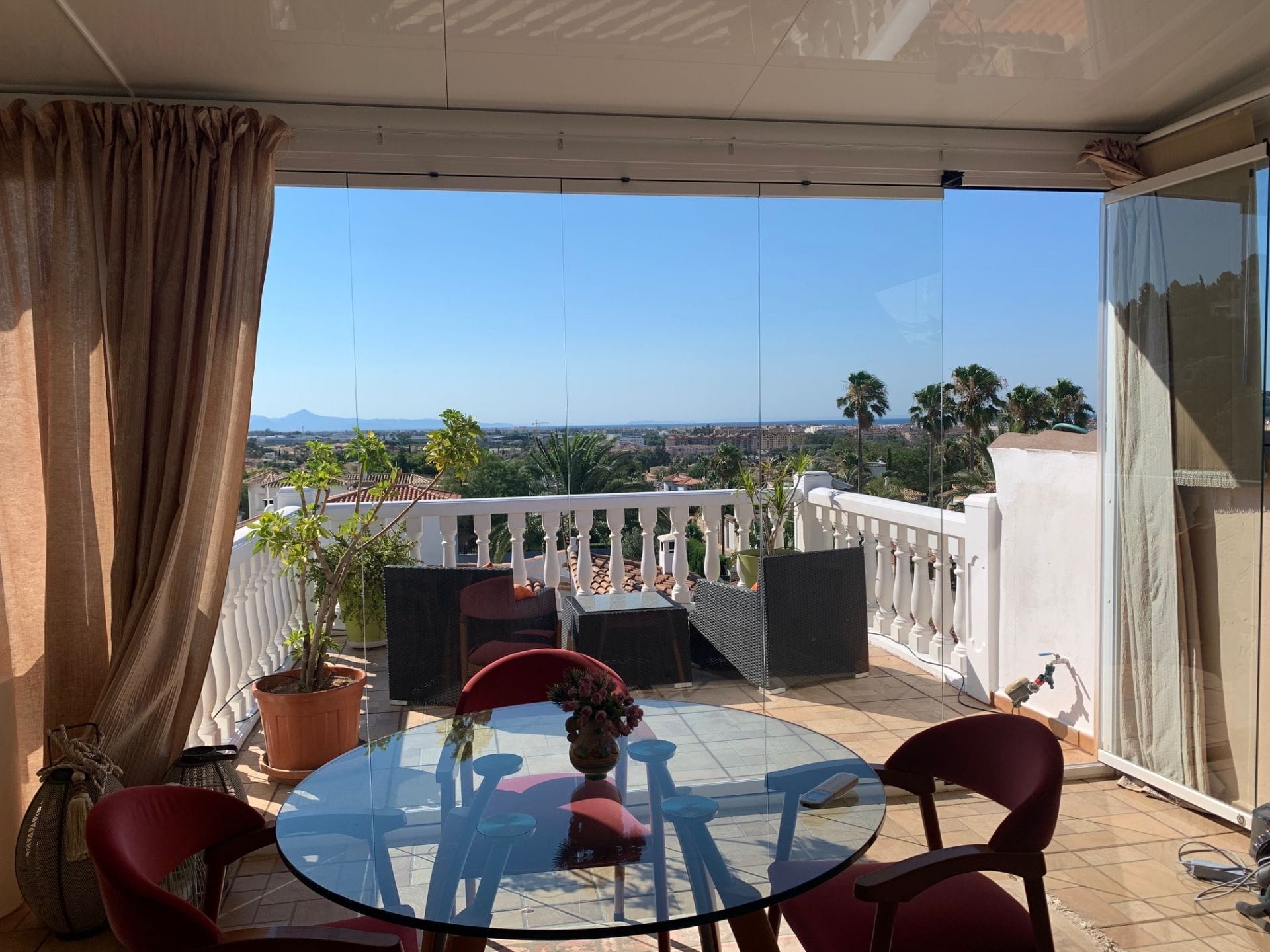Mediterranes Chalet in Dénia – Miete mit Kaufoption