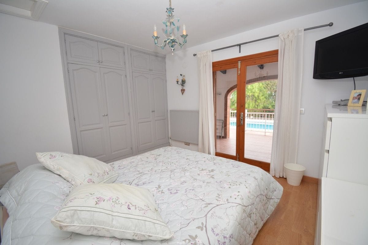 Villa en venta en Denia
