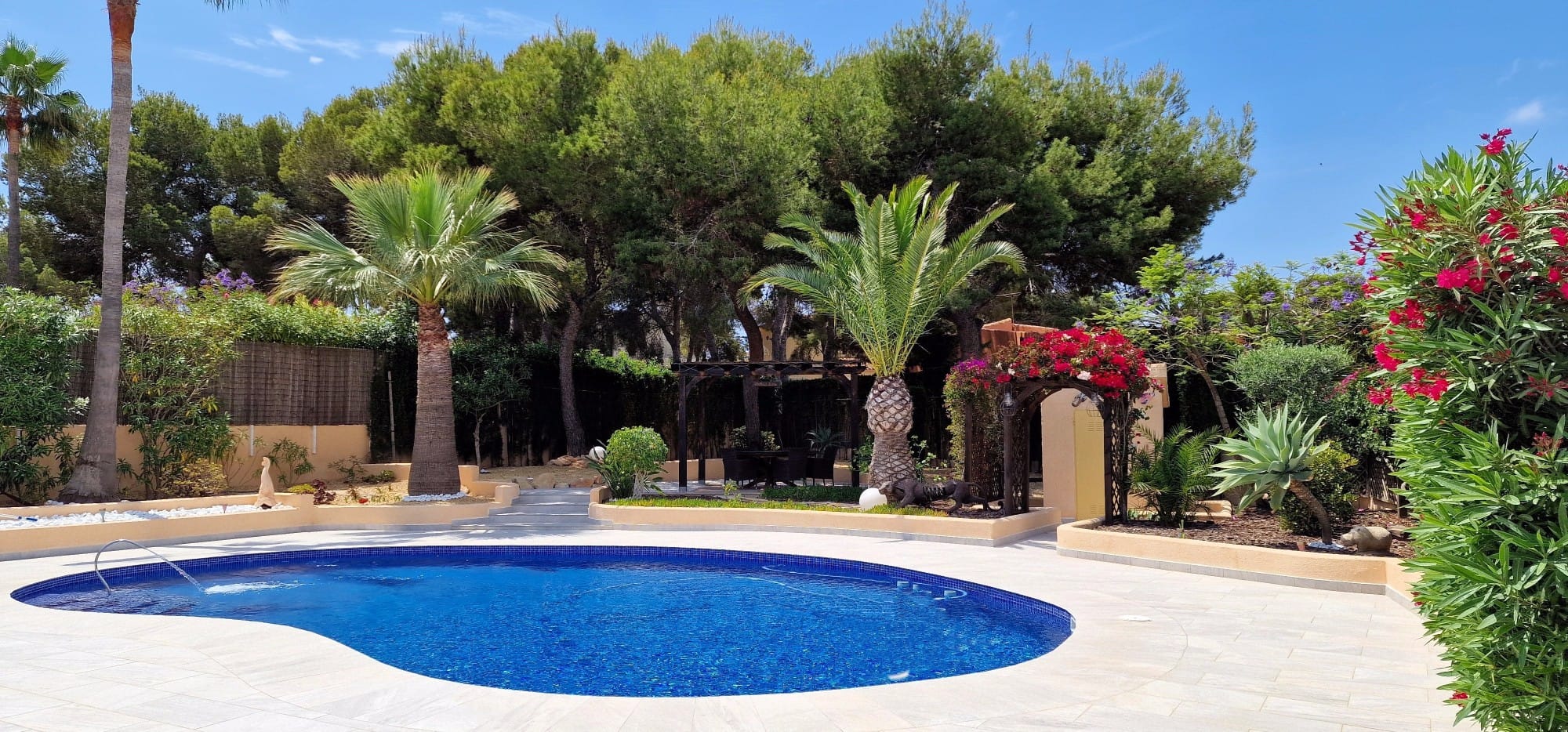 Sprzedaż. Willa w Moraira