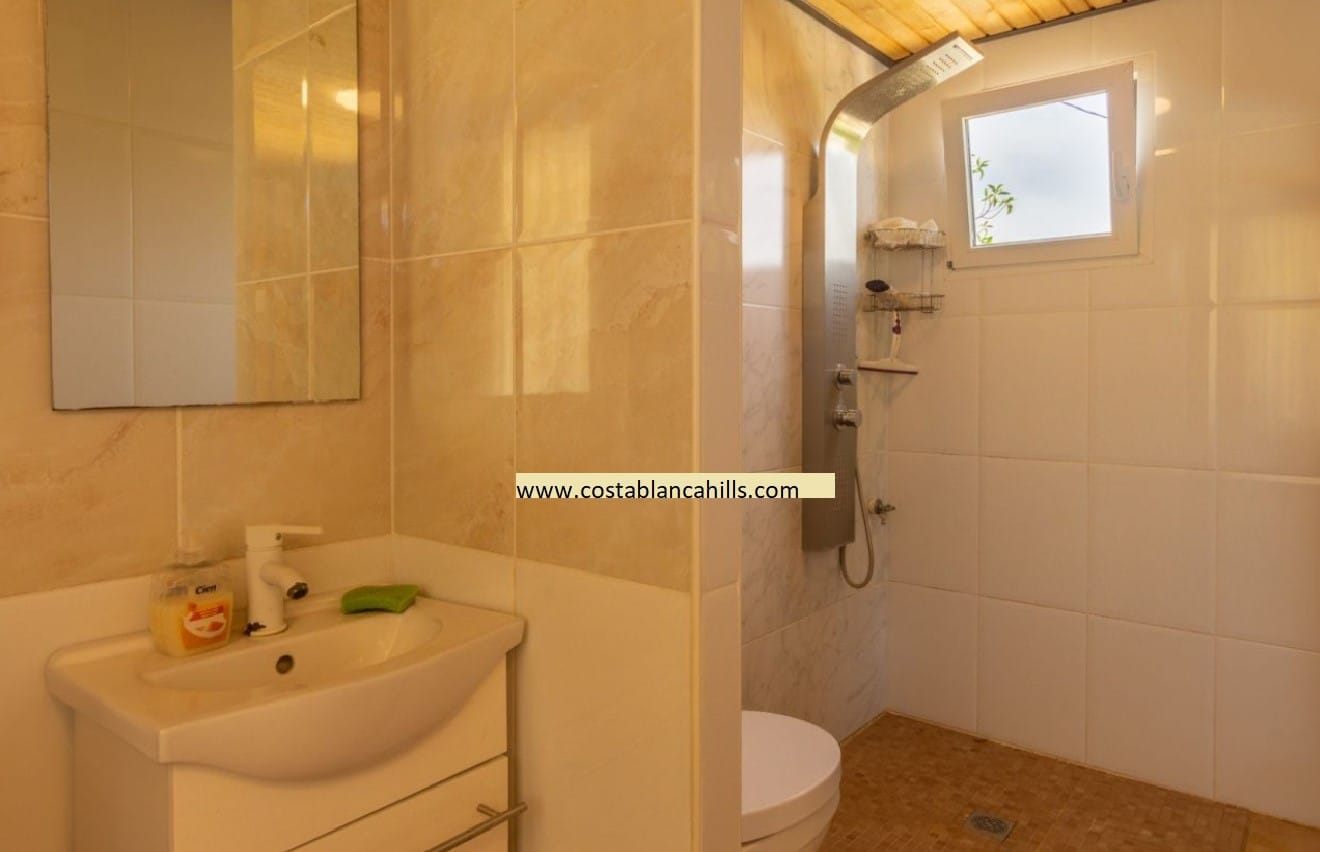 Chalet a la venta en Denia